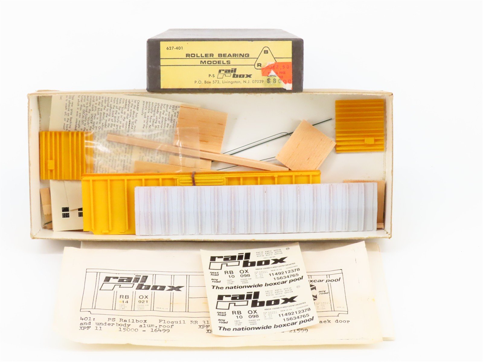 HO Scale Roller Bearing Models RBM Kit 627-401 RBOX Railbox Box Car #14921