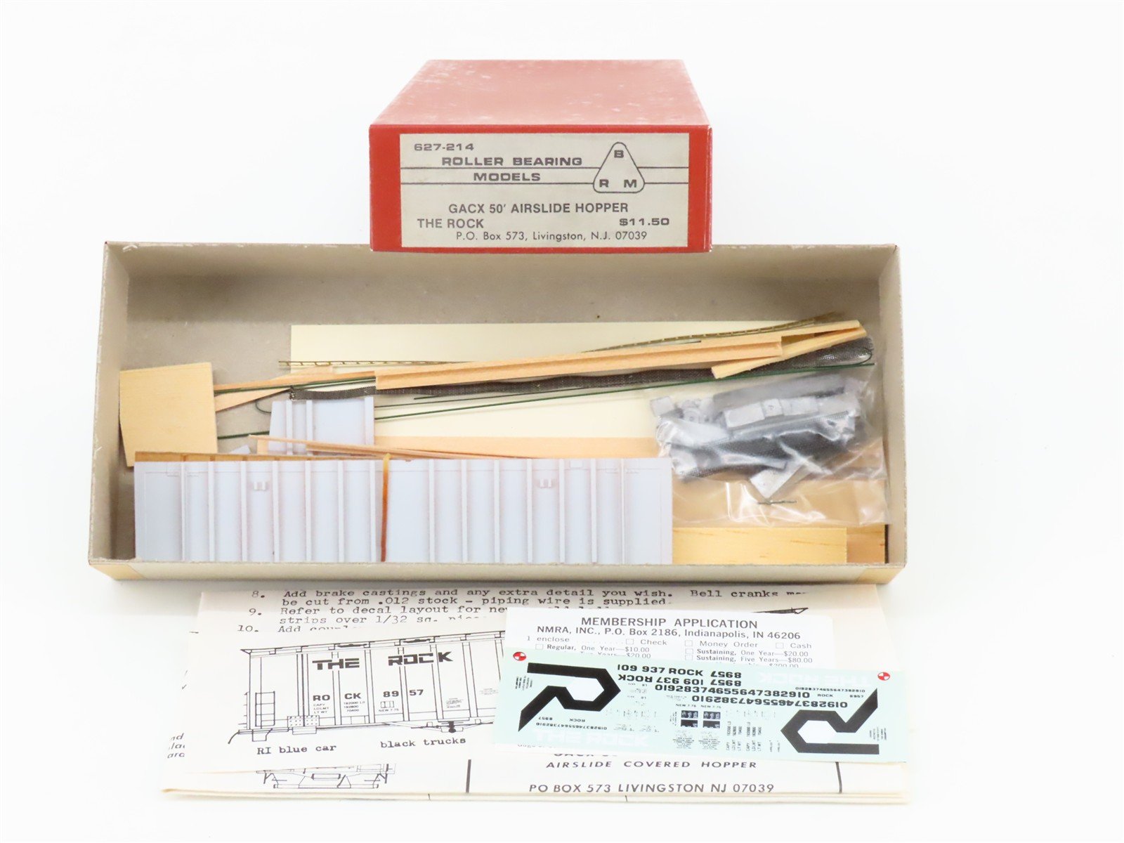 HO Roller Bearing Models RBM Kit 627-214 ROCK The Rock Airslide Hopper #8957