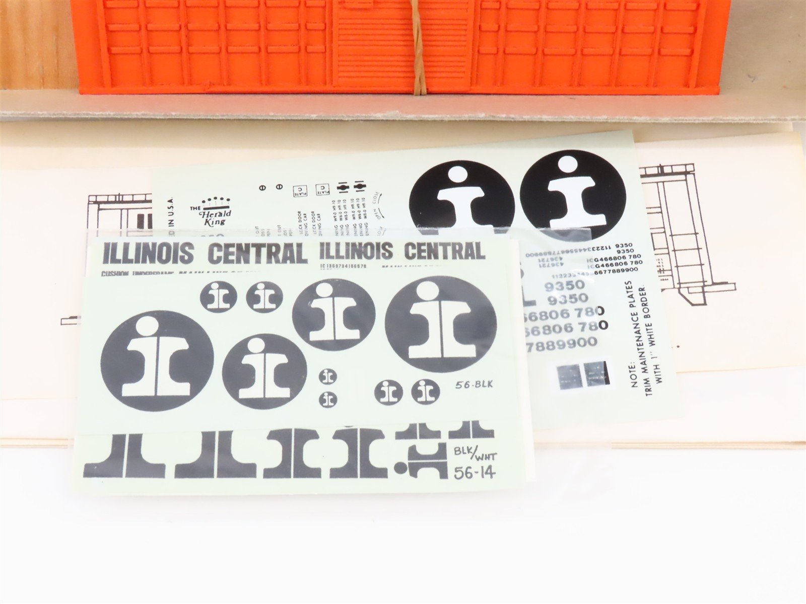 HO Scale Roller Bearing Models Kit ICG Illinois Central Gulf 50' Box Car #566806