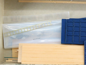HO Scale Roller Bearing Models RBM Kit B&O Chessie System 50' Box Car #412765