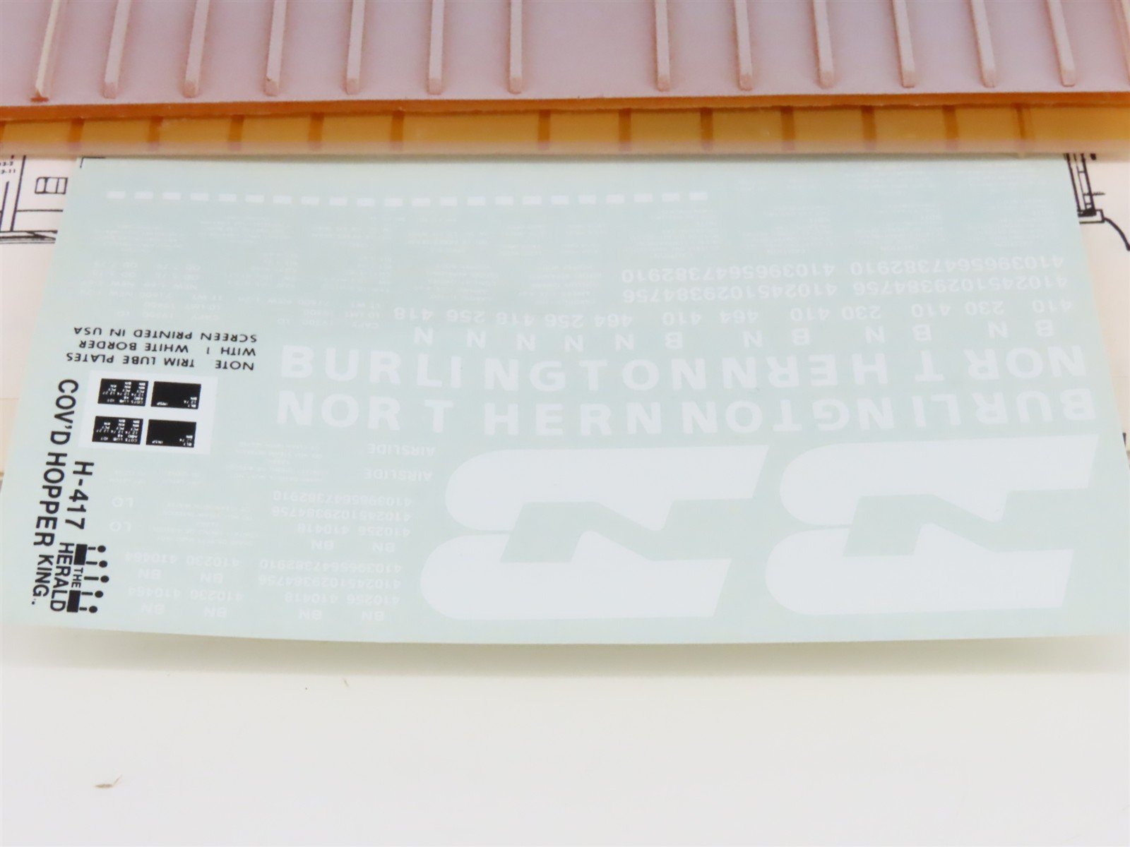 HO Roller Bearing Models RBM Kit 627-215 BN Burlington Northern Hopper #410464