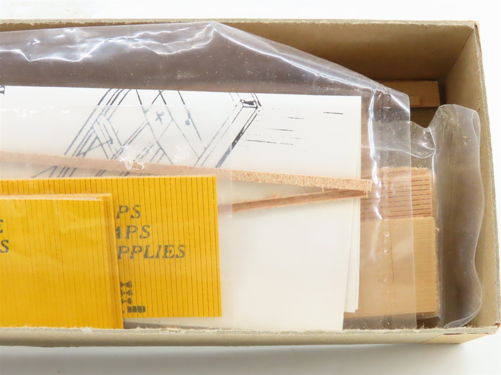 HO H-D Scale Models Kit 208 WEX Watergate Electronics 40' Wood Box Car #1974