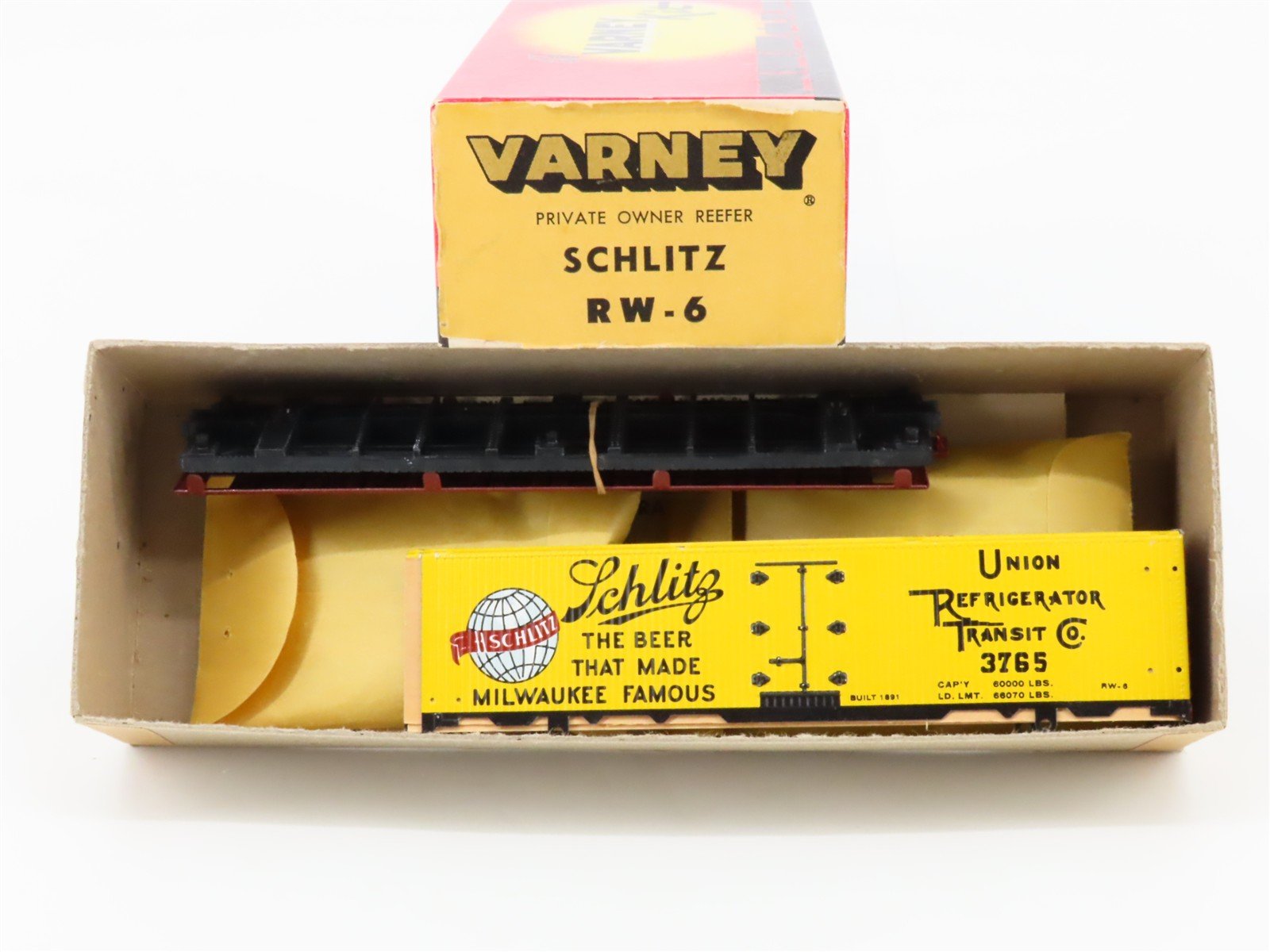 HO Scale Varney Kit RW-6 URTC Schlitz Beer Reefer #3765
