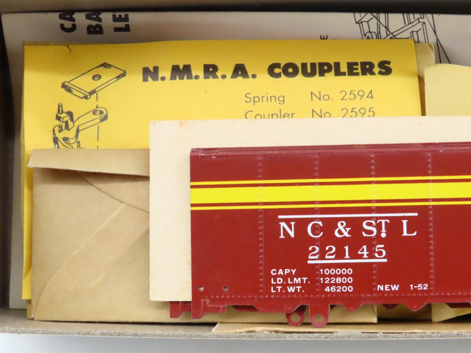 HO Scale Varney Kit B-73 NC&STL To And From Dixieland Steel Box Car #22145