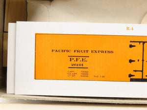 HO Scale Varney Kit R-4 SP UP PFE Pacific Fruit Express Railroad Reefer #26101