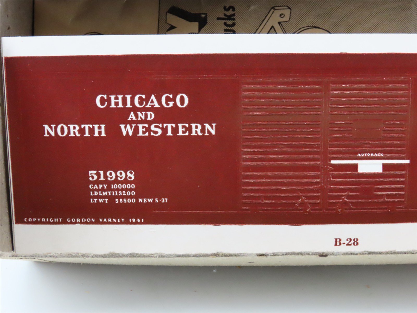 HO Varney Kit B-28 C&NW Chicago & North Western Route of the 400 Box Car #51998