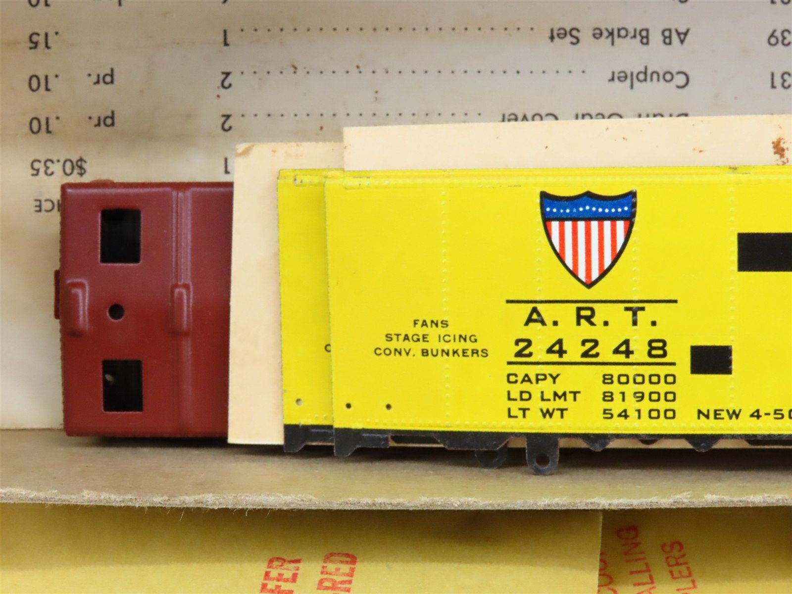 HO Scale Varney Kit R-42 ART American Refrigerator Transit Steel Reefer #24248