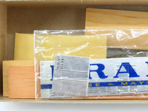 HO Scale Laconia Kit #11151 WRX Kraft Mayonnaise Billboard Reefer #11151