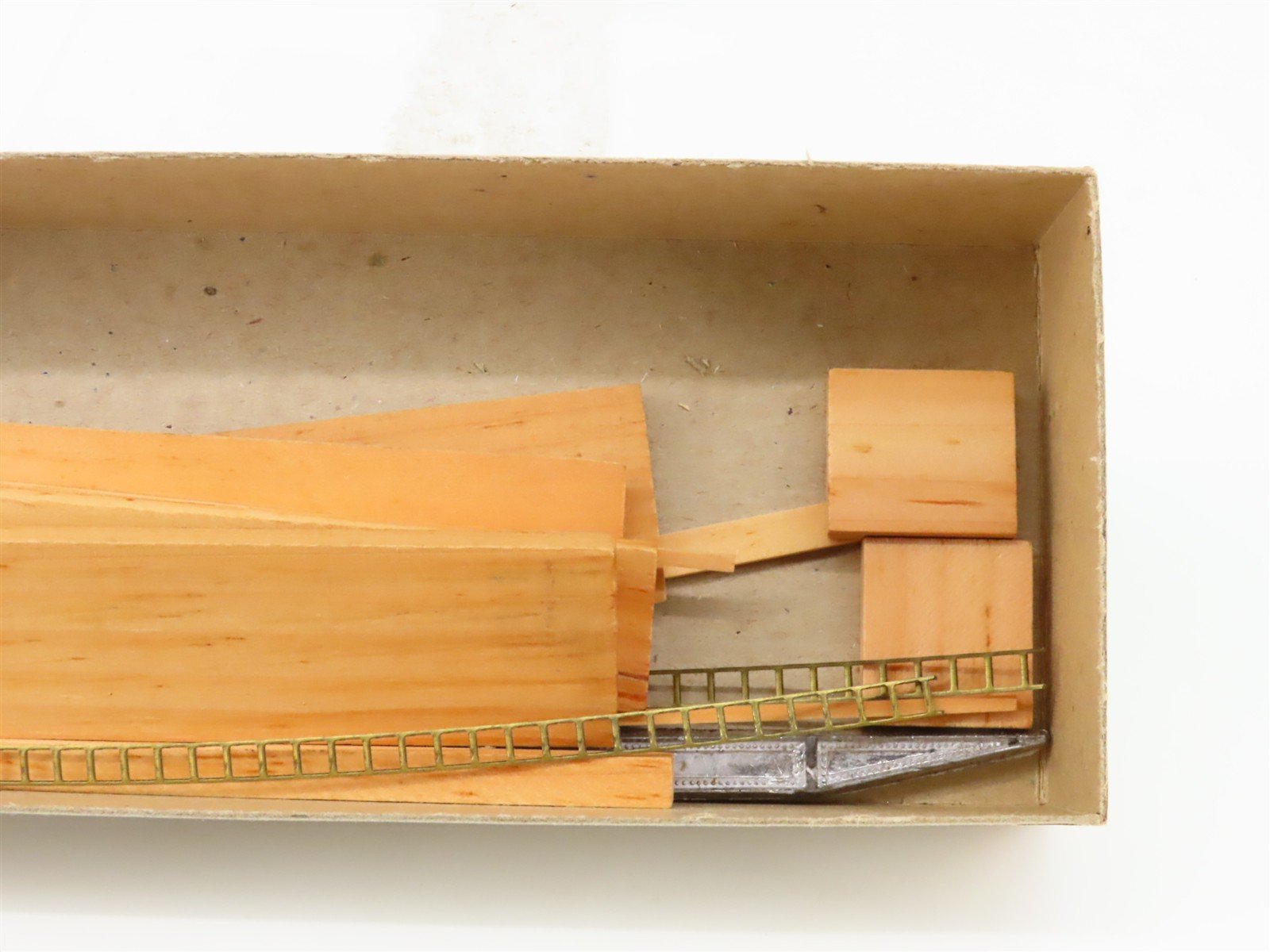 HO Scale Laconia Kit MAWX Mathieson Dry Ice Reefer #5023