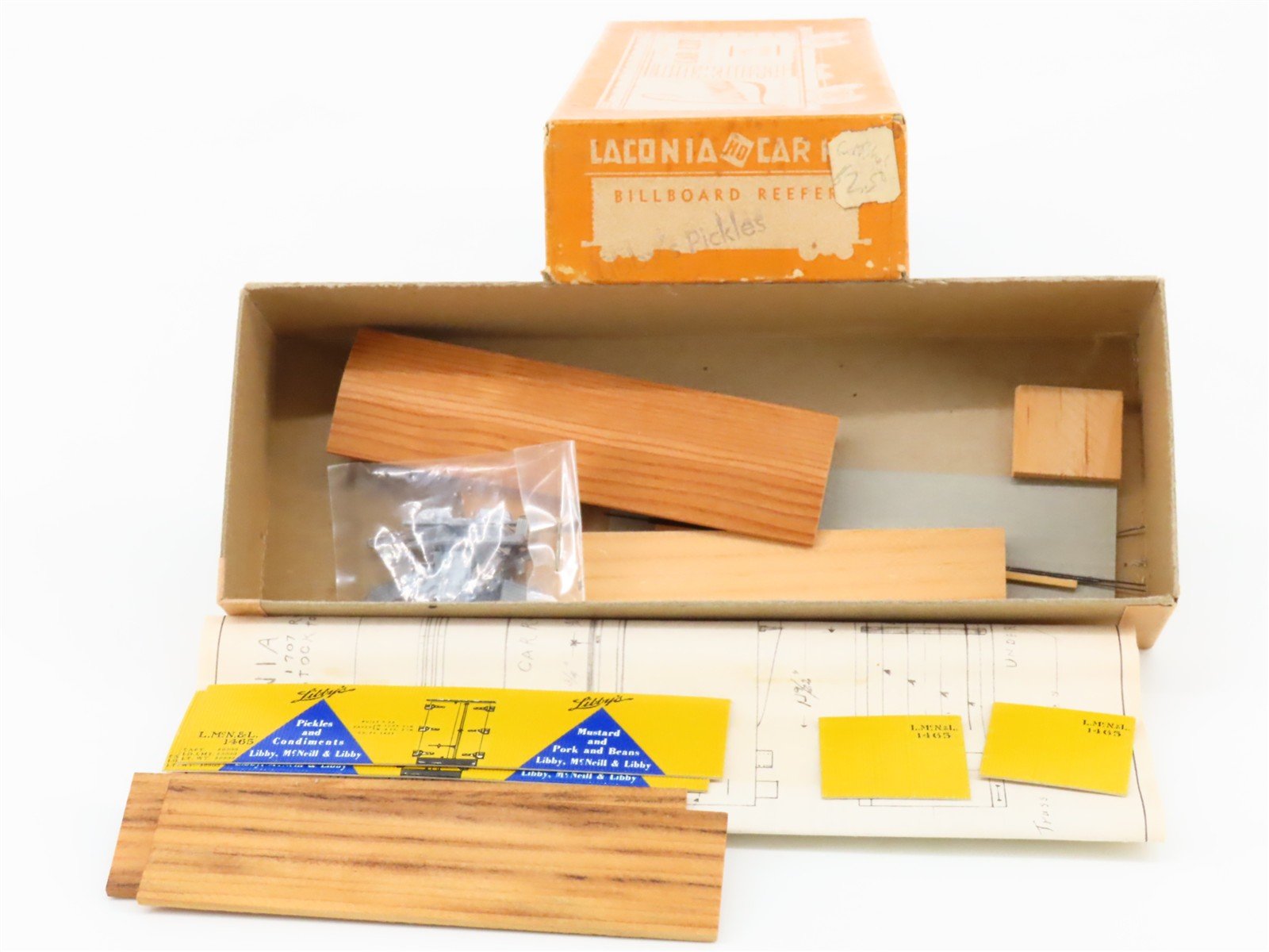 HO Scale Laconia Kit LMCN&L Libby's Pickles Billboard Reefer #1465