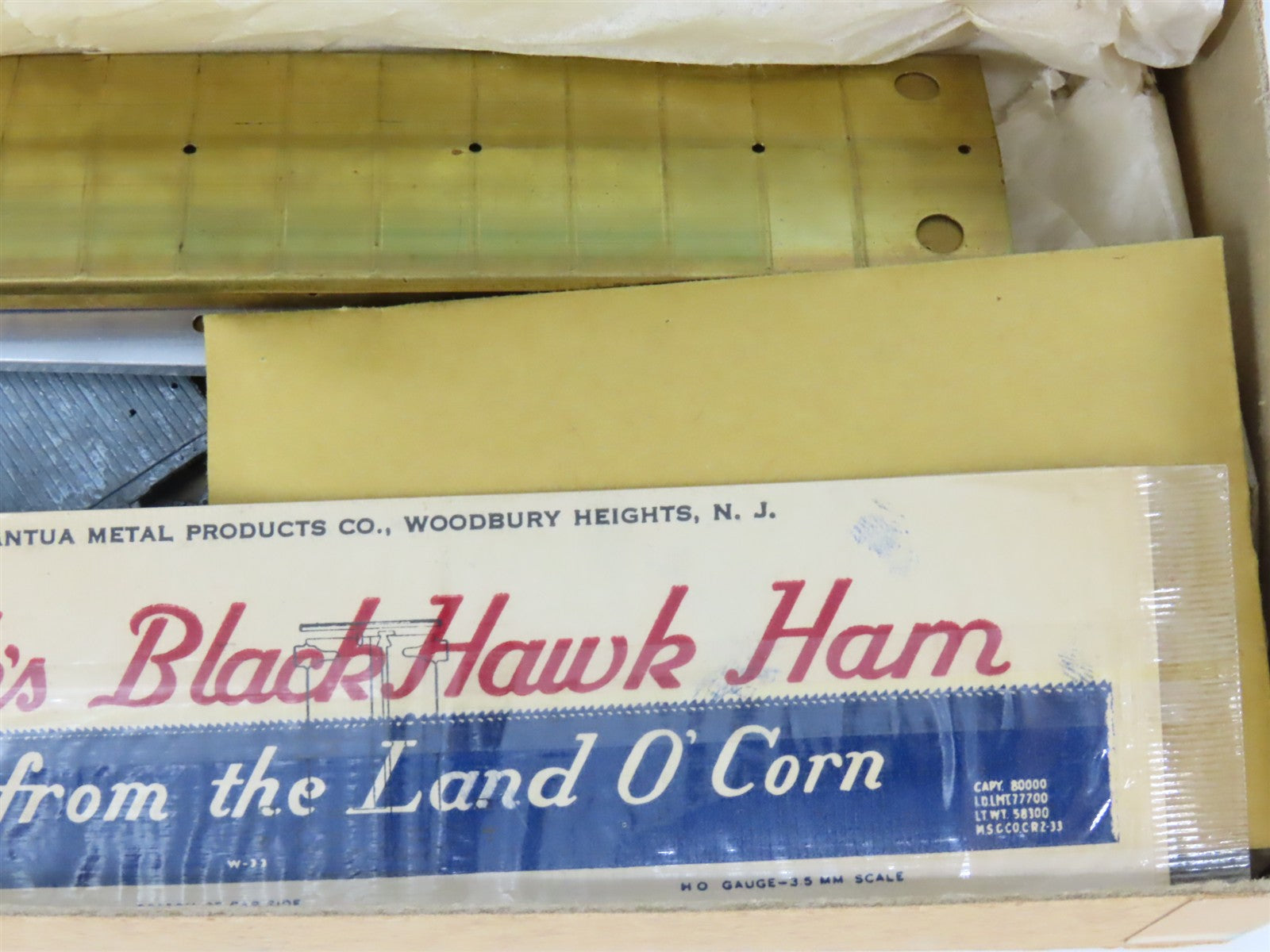HO Scale Mantua Kit No. 301 RPRX Rath's Black Hawk Ham Reefer #208