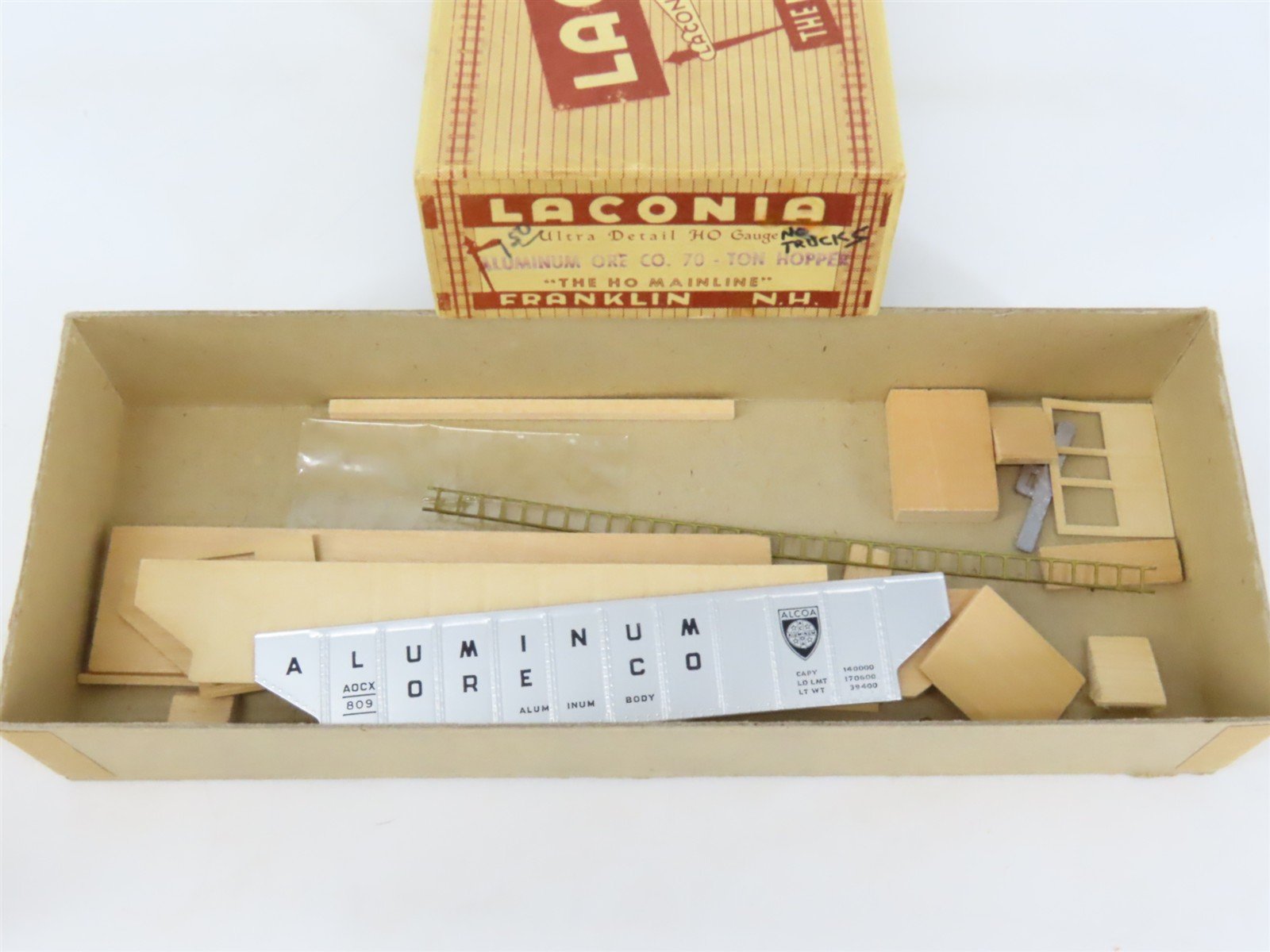 HO Scale Laconia Kit ACOX Aluminum Ore Co 70 Ton Hopper #809