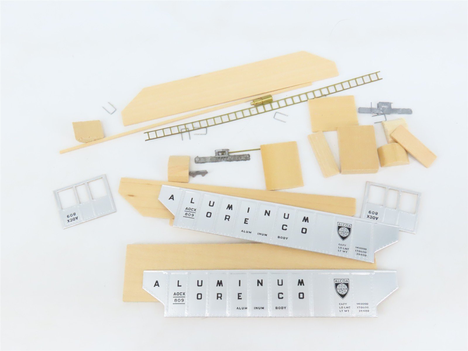 HO Scale Laconia Kit ACOX Aluminum Ore Co 70 Ton Hopper #809