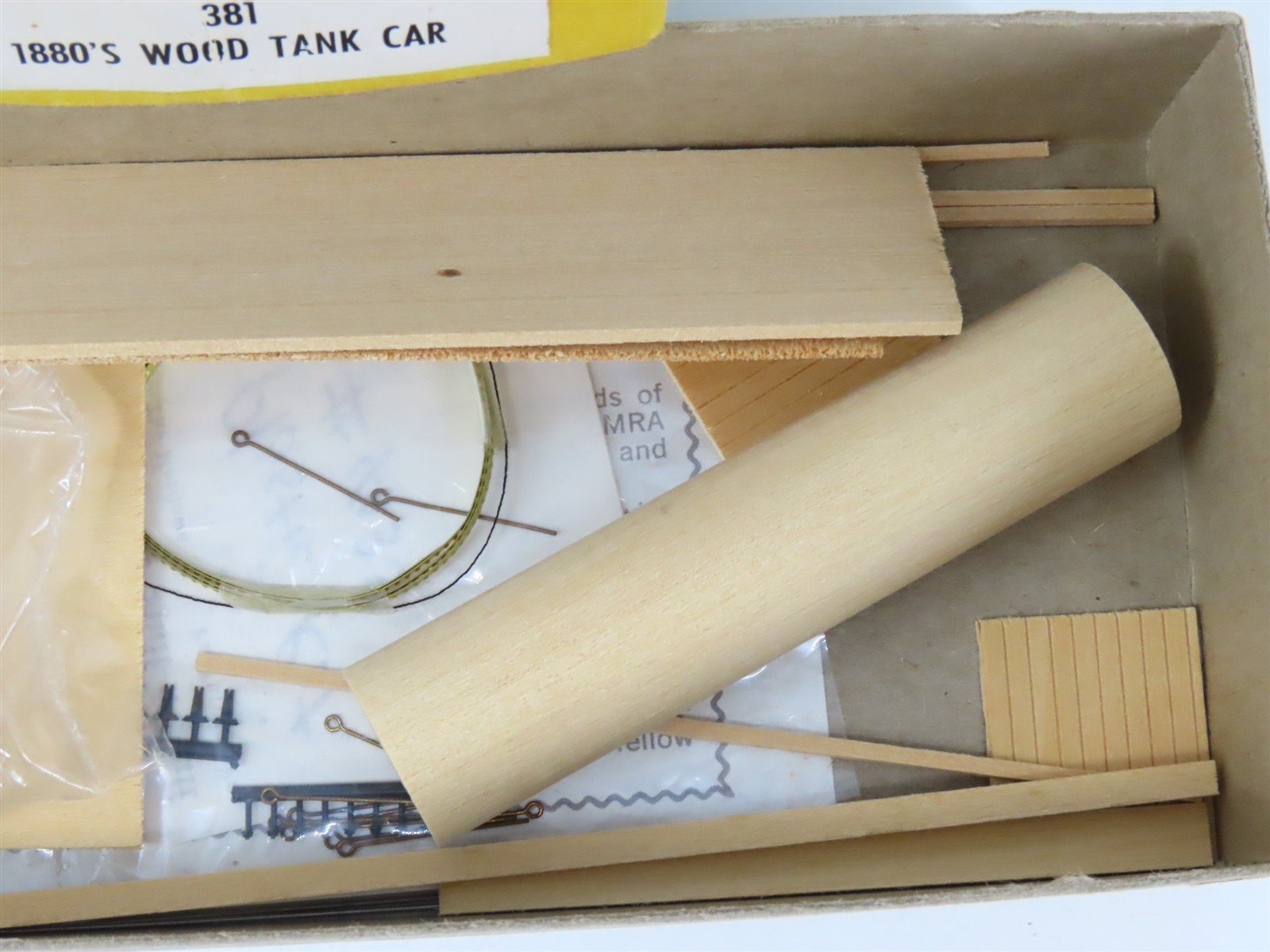 HO Scale Ye Olde Huff-N-Puff Kit 381 UTL Union Tank Line Wood Tank Car #7507