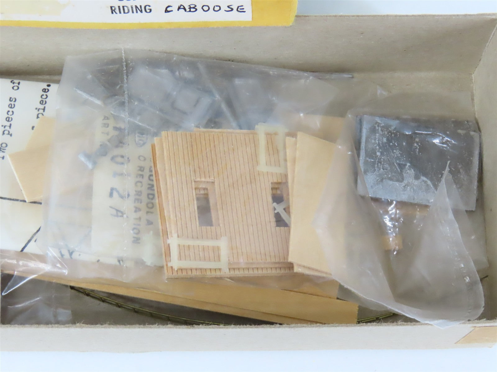 HO Scale Ye Olde Huff-N-Puff Kit 337 Undecorated Riding Caboose