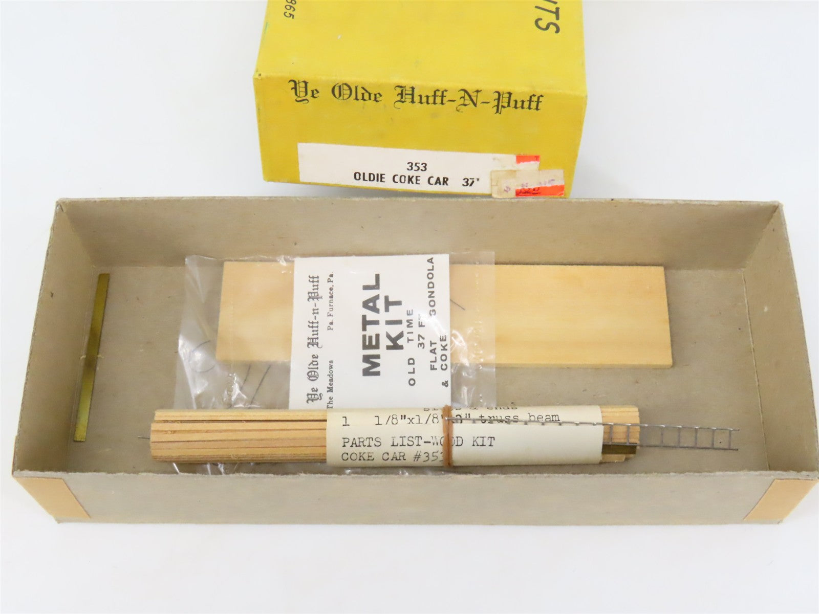 HO Scale Ye Olde Huff-N-Puff Kit 353 Undecorated 37' Oldie Coke Car