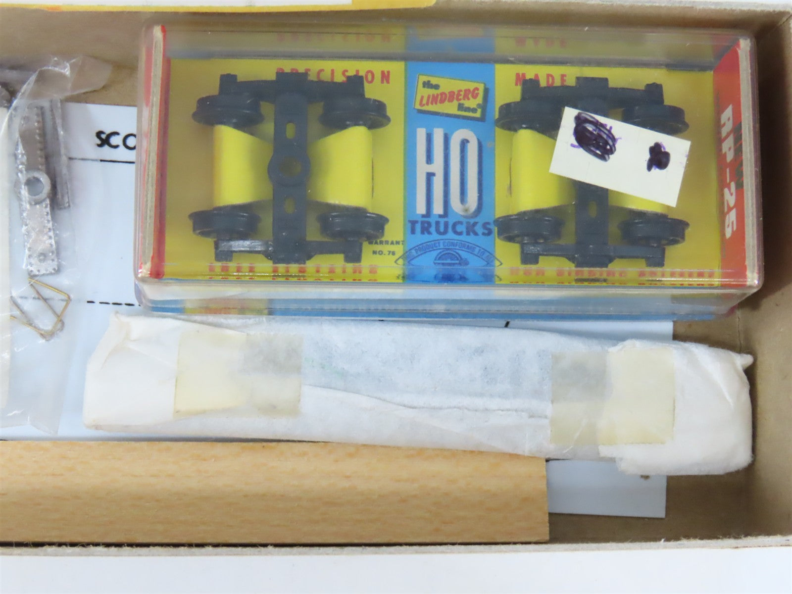 HO Scale Ye Olde Huff-N-Puff Silver Streak Kit 161 Undecorated Hart Gondola