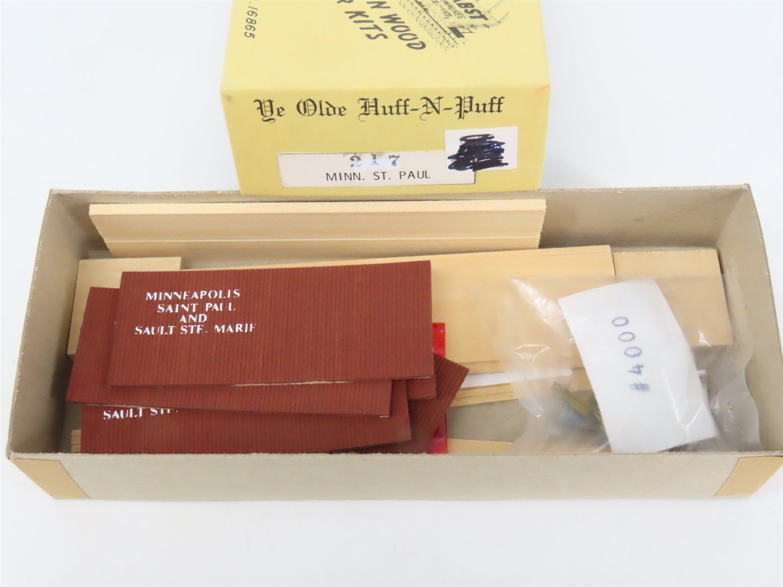 HO Scale Ye Olde Huff-N-Puff Kit 217 CP Canadian Pacific Despatch Box Car #34470