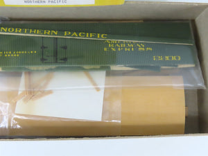 HO Scale Ye Olde Huff-N-Puff Kit 88 NP Northern Pacific Express Reefer #2200