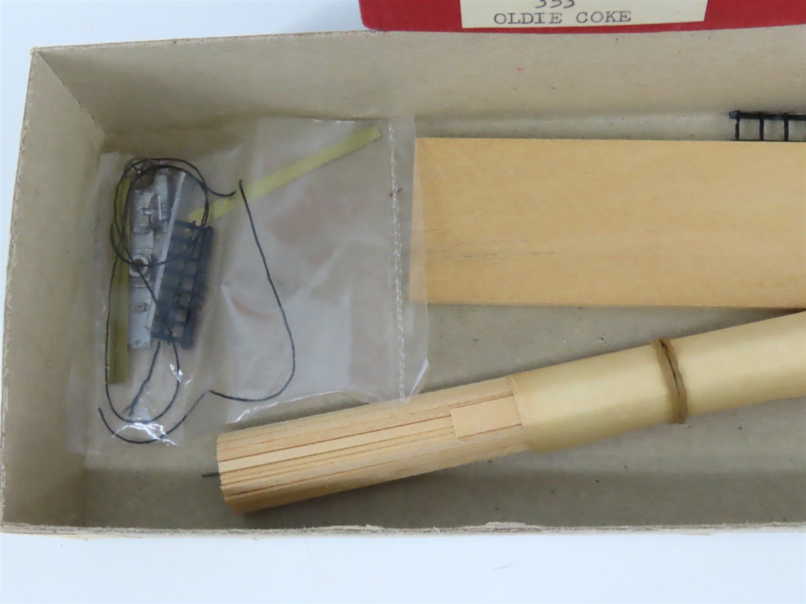 HO Scale Ye Olde Huff-N-Puff Kit 353 Undecorated Oldie Coke