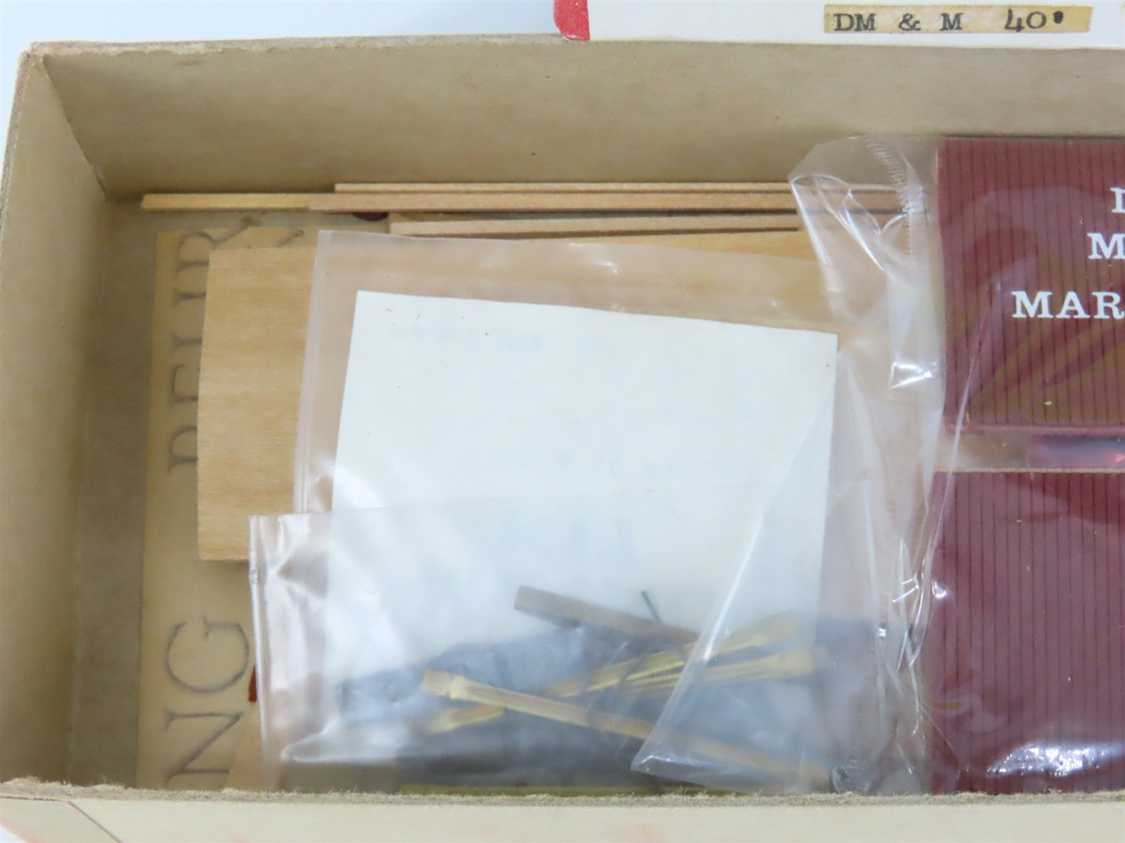 HO Ye Olde Huff-N-Puff Kit DM&M Detroit Mackinac & Marquette Box Car #93360