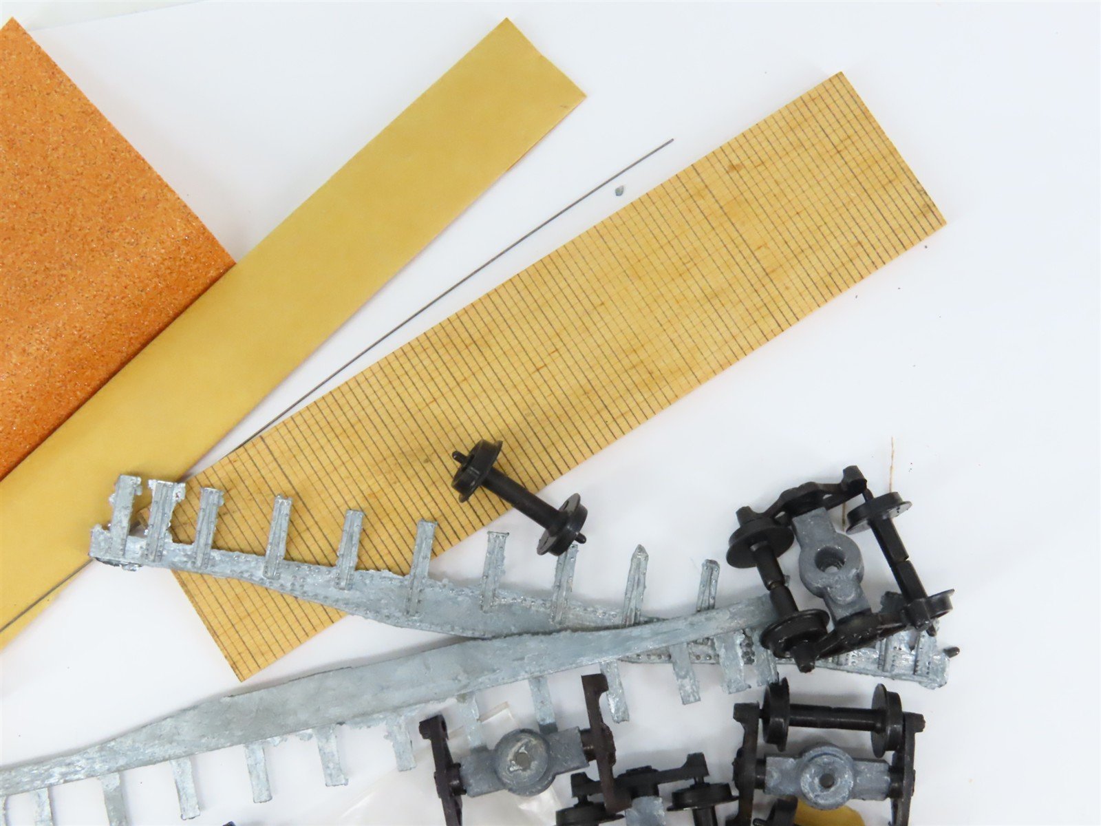 HO Scale Ye Olde Huff-N-Puff Kit WK-36 Work Train Gondola