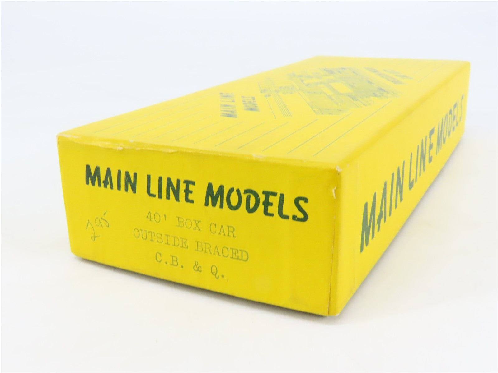 HO Scale Main Line Models Kit CB&Q Burlington Route 40' Box Car #1302545