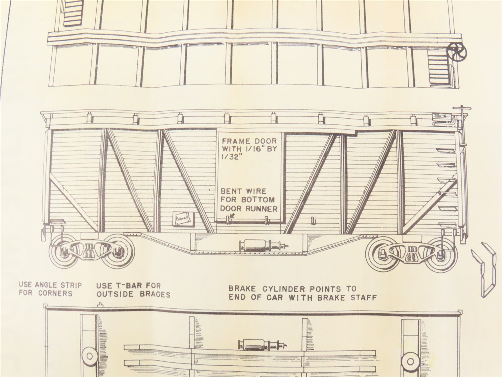 HO Scale Main Line Models Kit BC-6 CB&Q Burlington Route 40' Box Car #14076