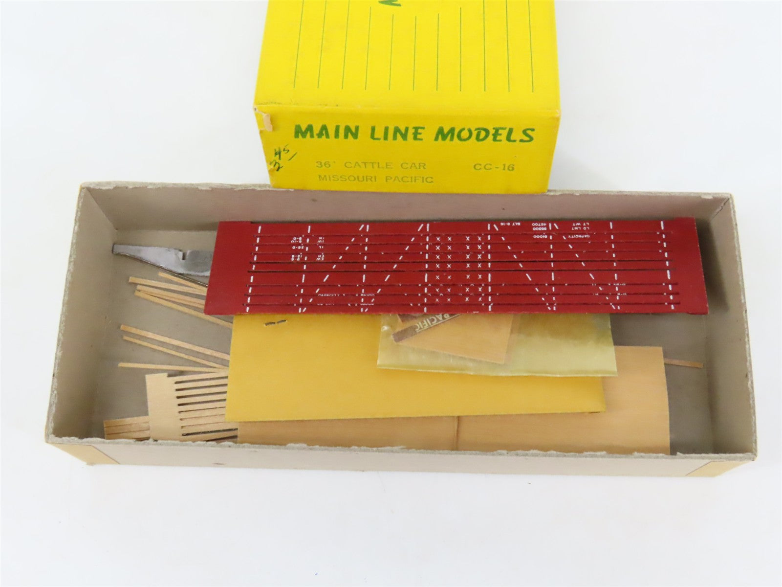 HO Scale Main Line Models Kit CC-16 MP Missouri Pacific 36' Cattle Car #4059