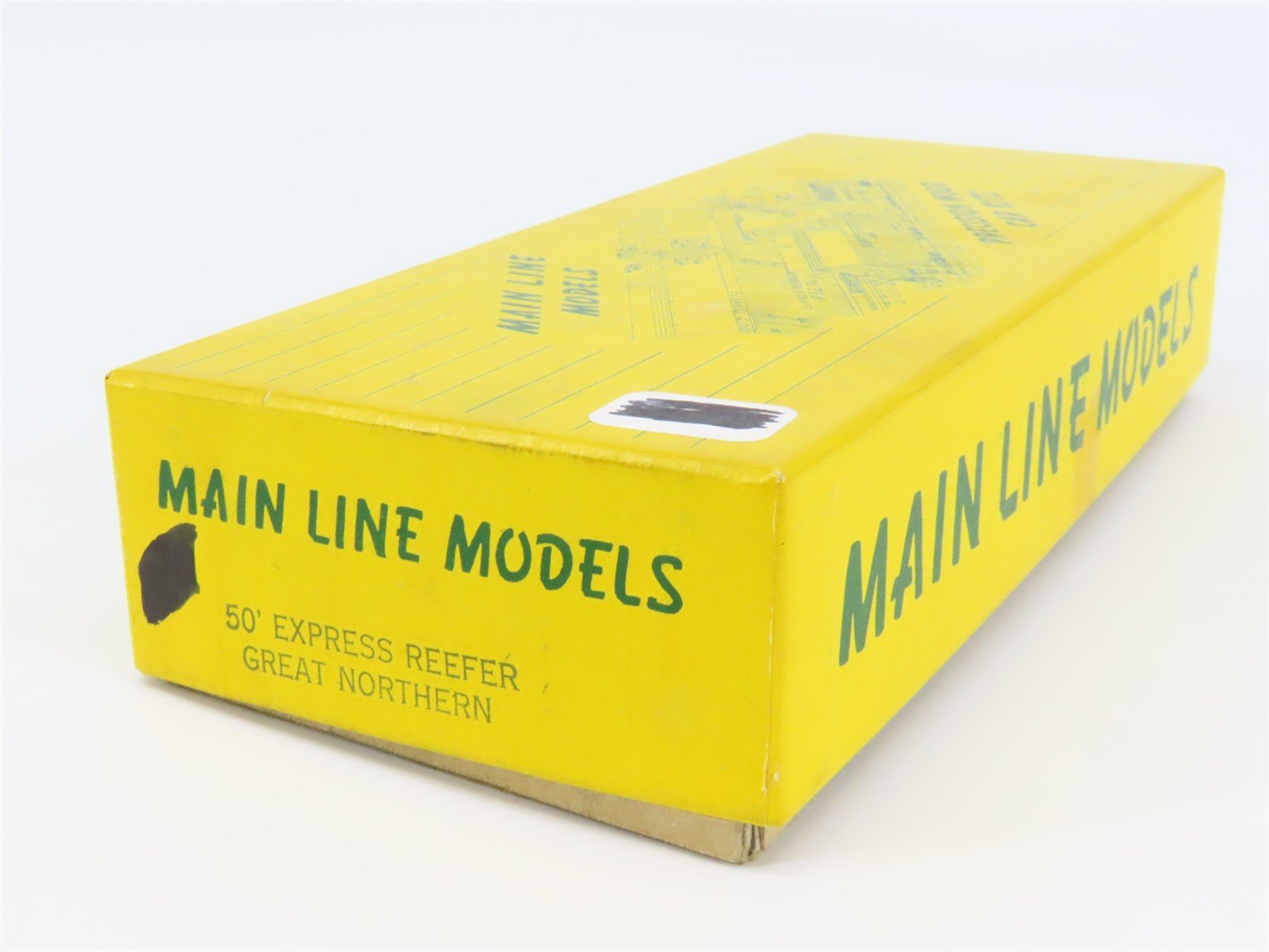 HO Scale Main Line Models Kit GN Great Northern Railway 50' Express Reefer #2026