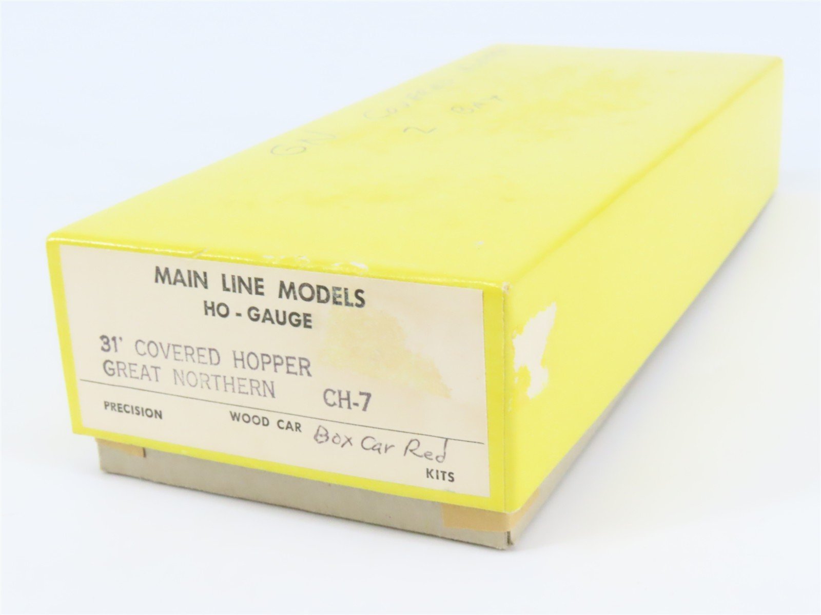 HO Scale Main Line Models Kit CH-7 GN Great Northern 31' Covered Hopper #74003