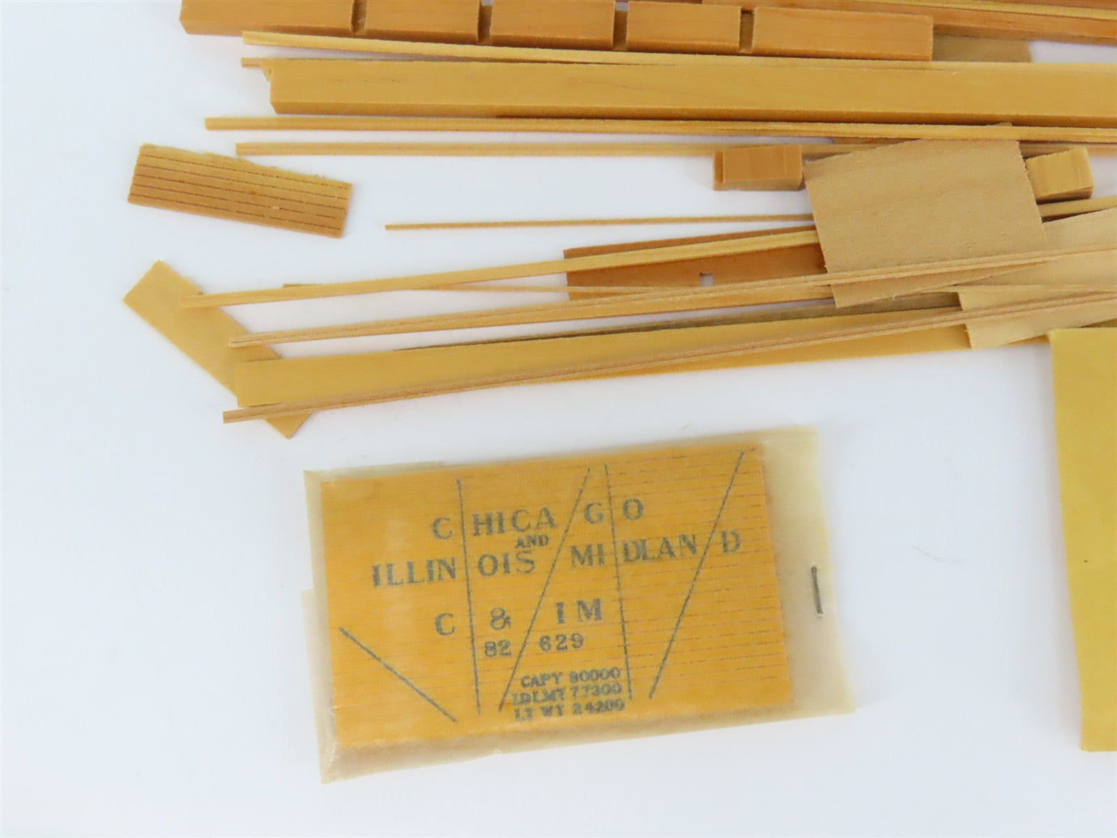 HO Scale Main Line Models Kit BC-5 C&IM 40' Box Car #82629 - Partially Assembled