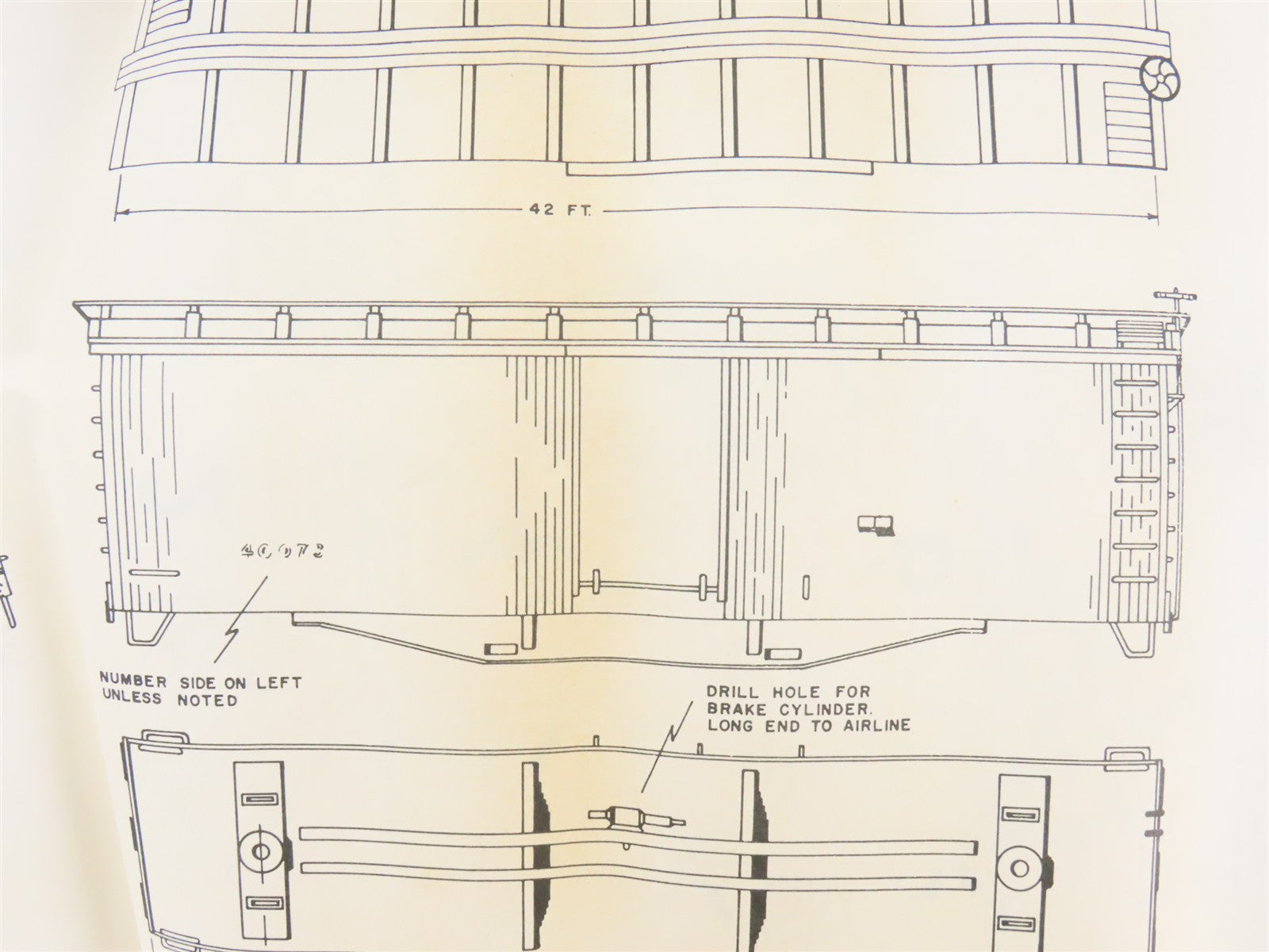 HO Scale Main Line Models Kit BC-19 GN Great Northern 42' Wood Box Car #51699