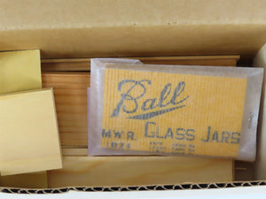 HO Scale Main Line Models Kit BC-3 MWR Ball Glass Jars 37' Box Car #1024