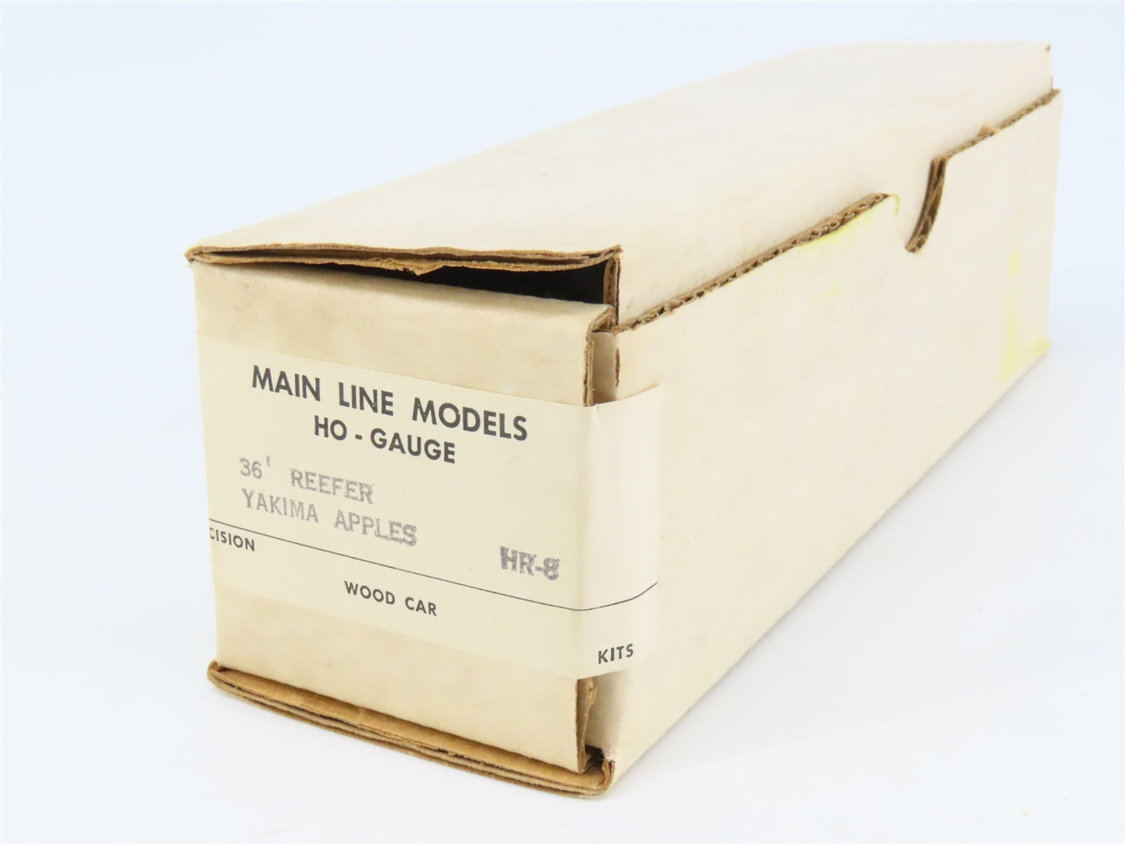 HO Scale Main Line Models Kit HR-8 Yakima Apples 36' Reefer #9203