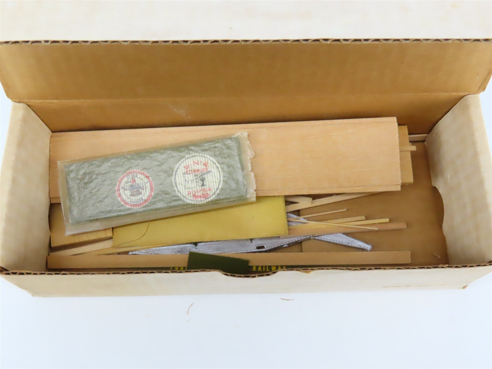 HO Scale Main Line Models Kit NMRA DNR Pacific Northwest Express Reefer #1959