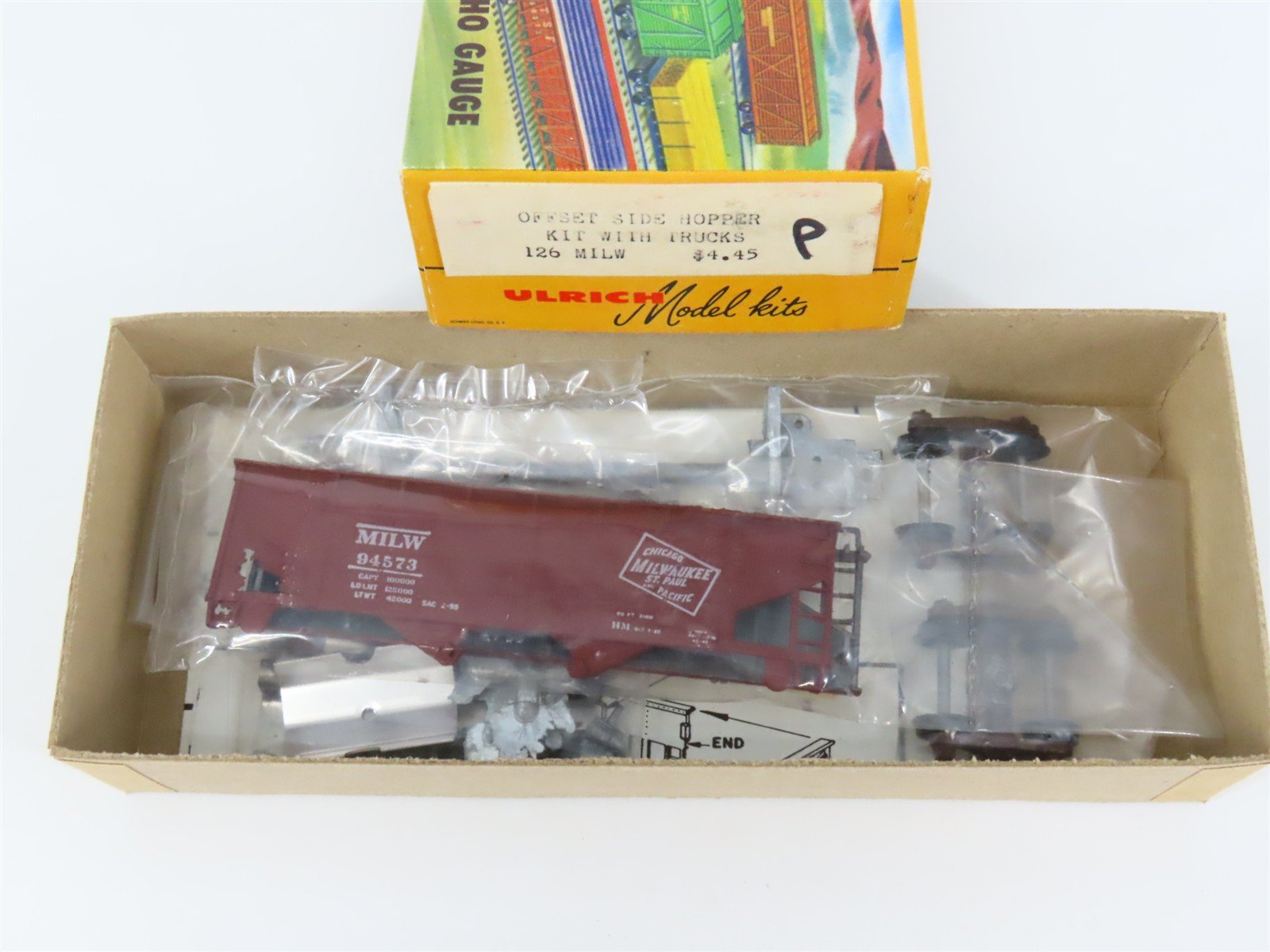 HO Scale Ulrich Kit 126 MILW Milwaukee Road 2-Bay Open Hopper #94573