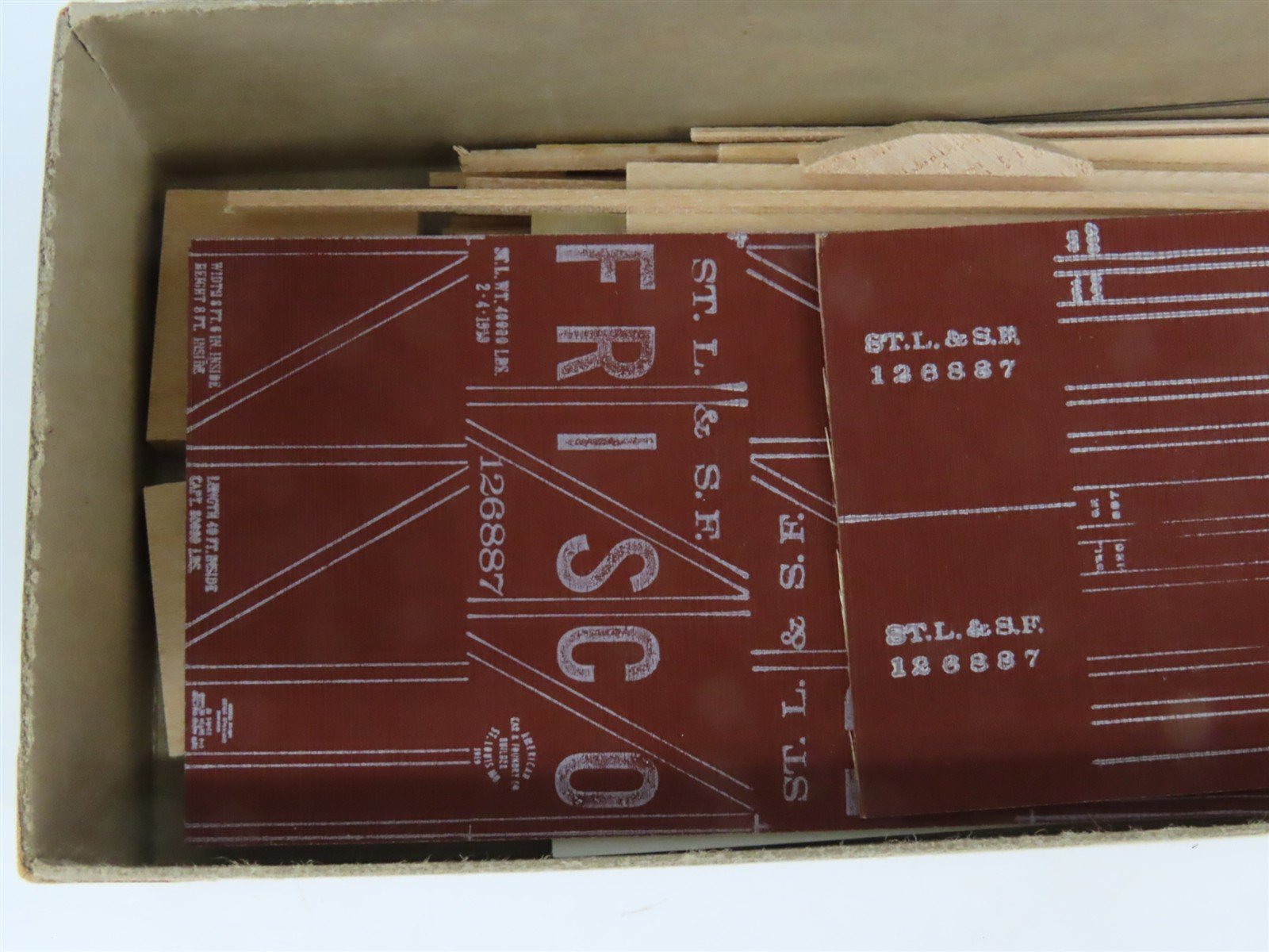 HO Scale Ulrich Kit No. 2 STL&SF Frisco Railroad Single Door Box Car #126887