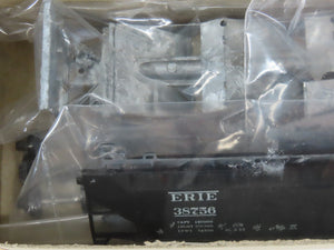 HO Scale Ulrich Kit ERIE Railroad 3-Bay Open Hopper #38756