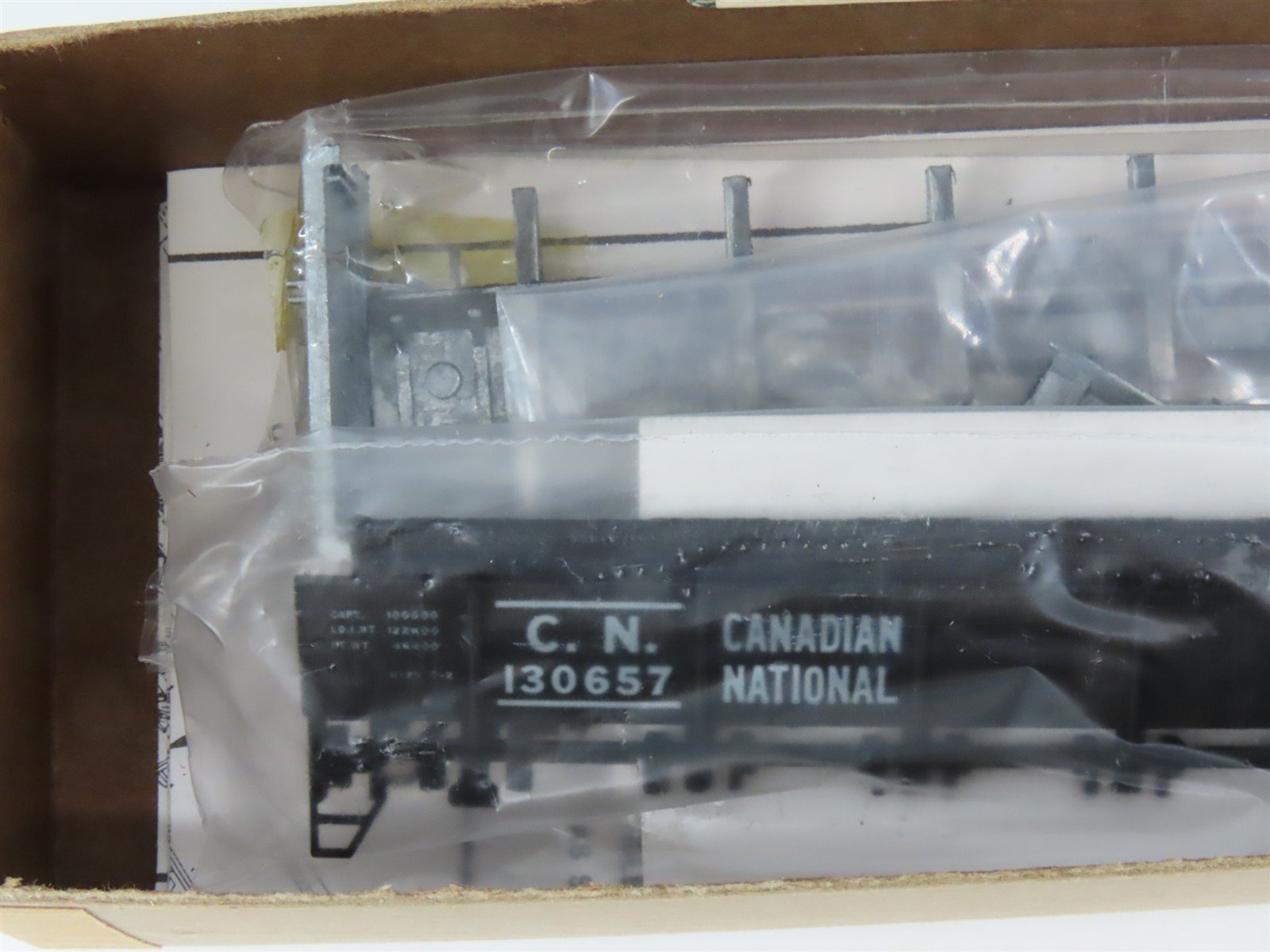 HO Scale Ulrich Kit 931-1302 CN Canadian National Railway Gondola #130657