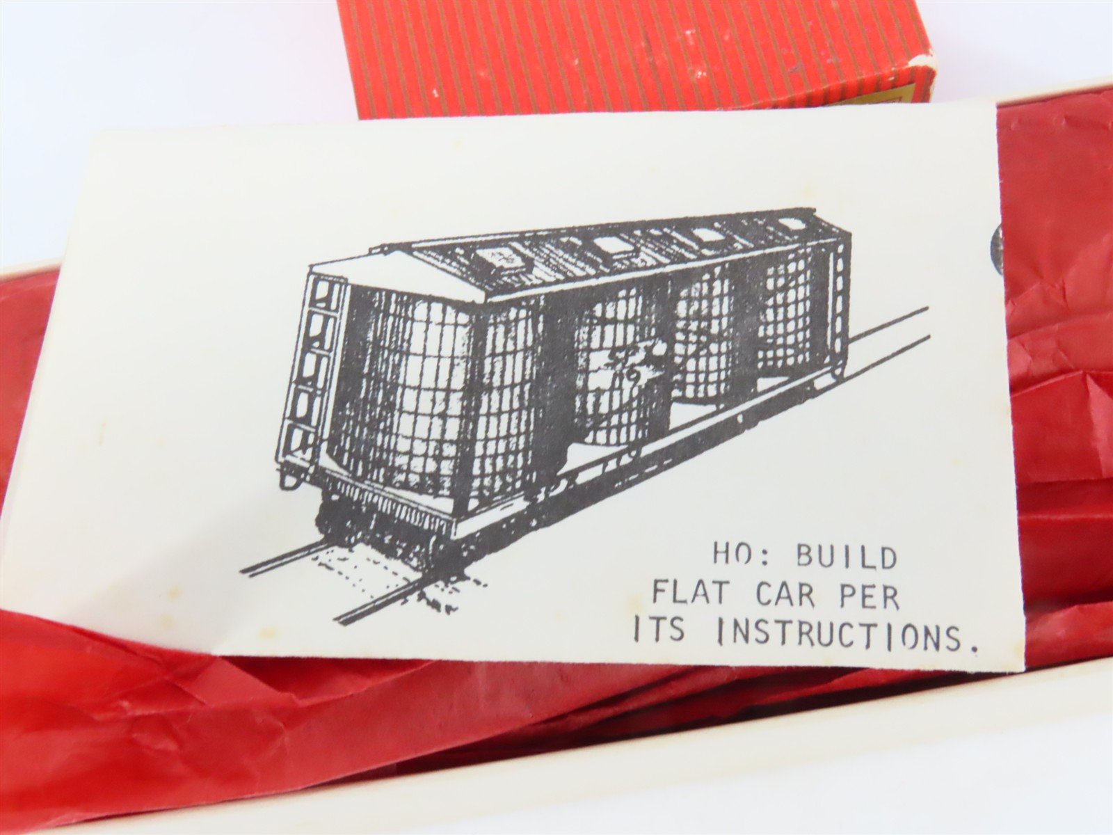 HO Scale REDBALL Kit Unpainted Pickle Tank Car