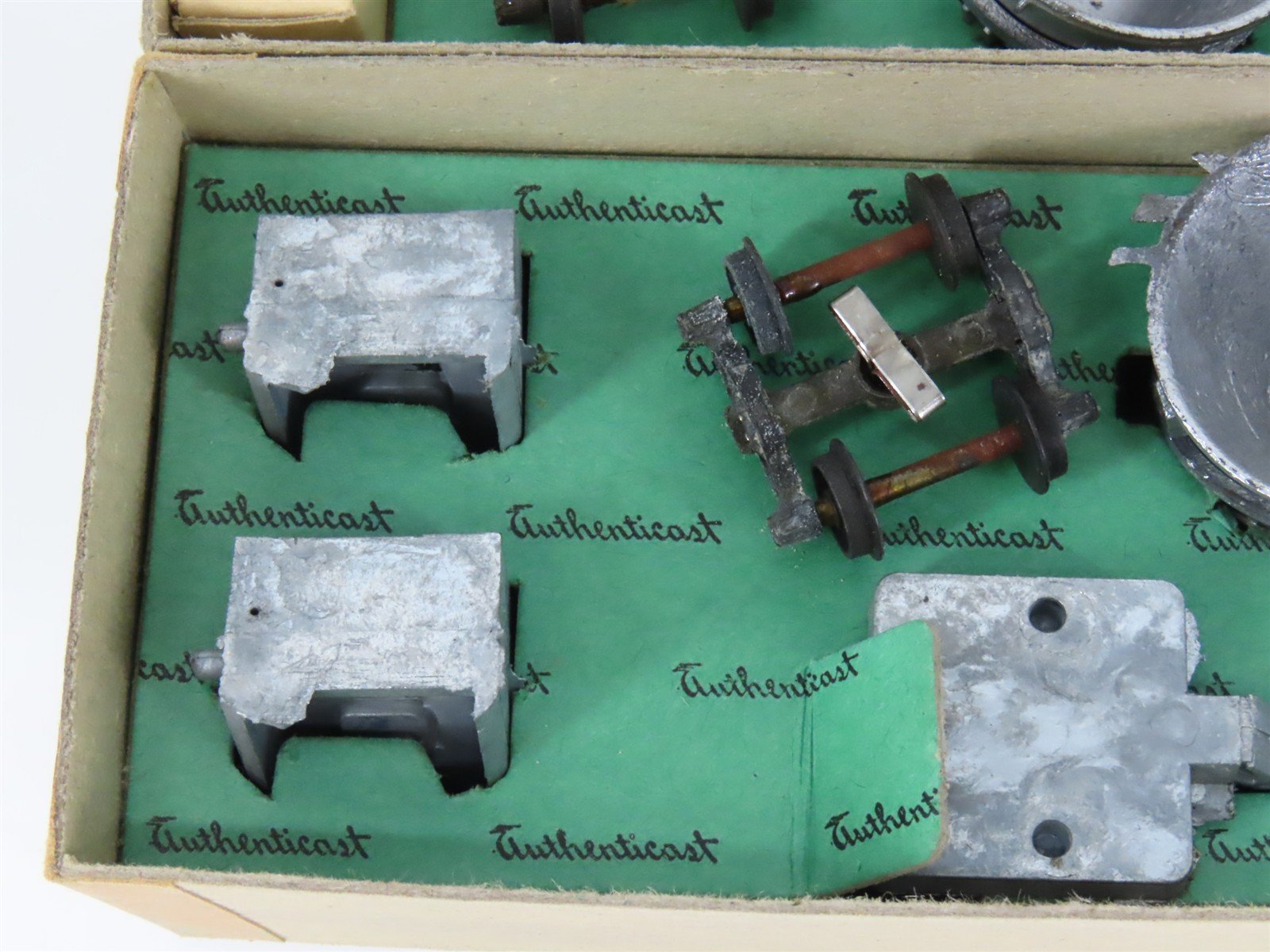 HO Scale Authenticast Kit SC-4 Unpainted Slag Car Set of 4