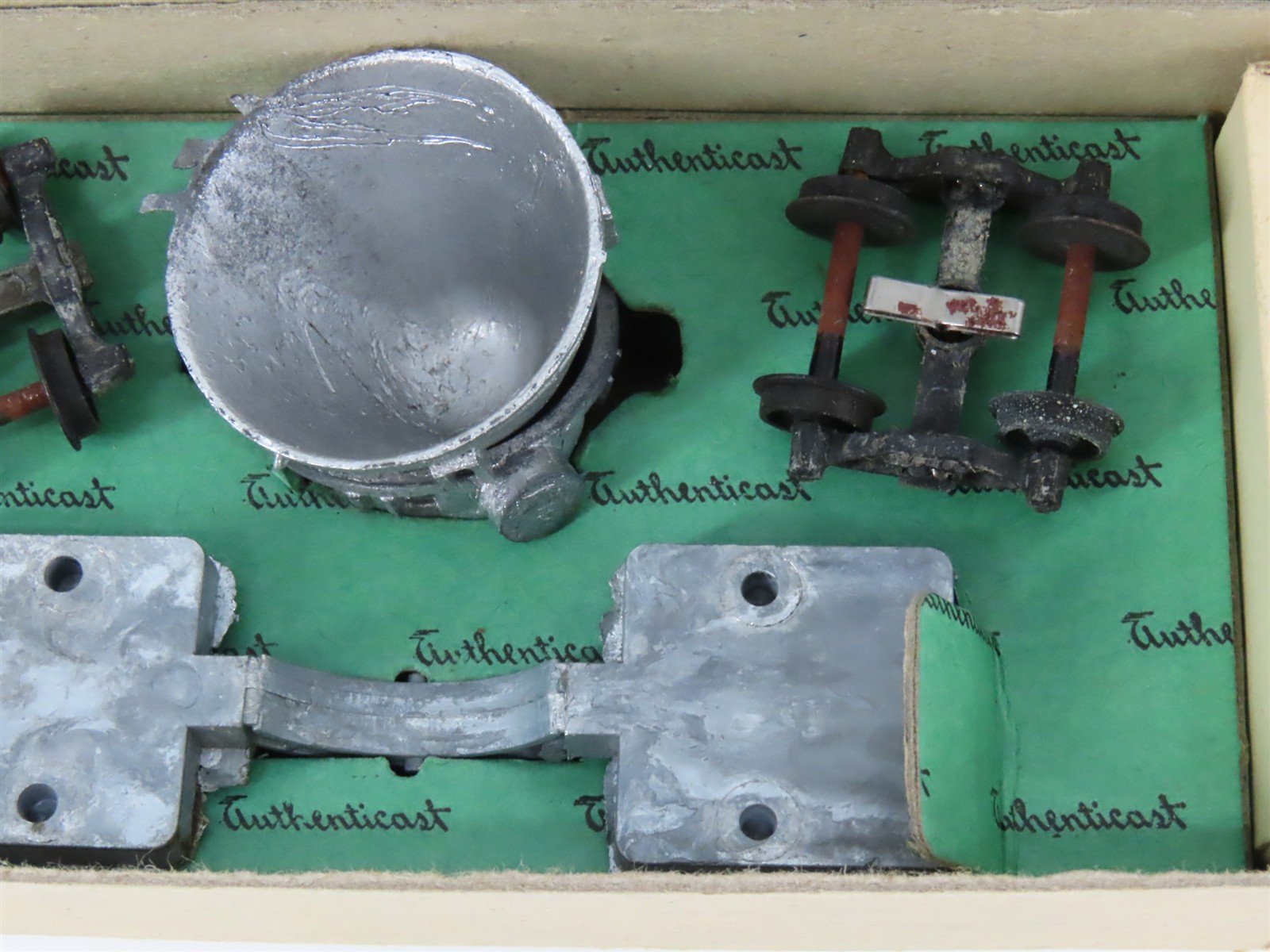 HO Scale Authenticast Kit SC-4 Unpainted Slag Car Set of 4