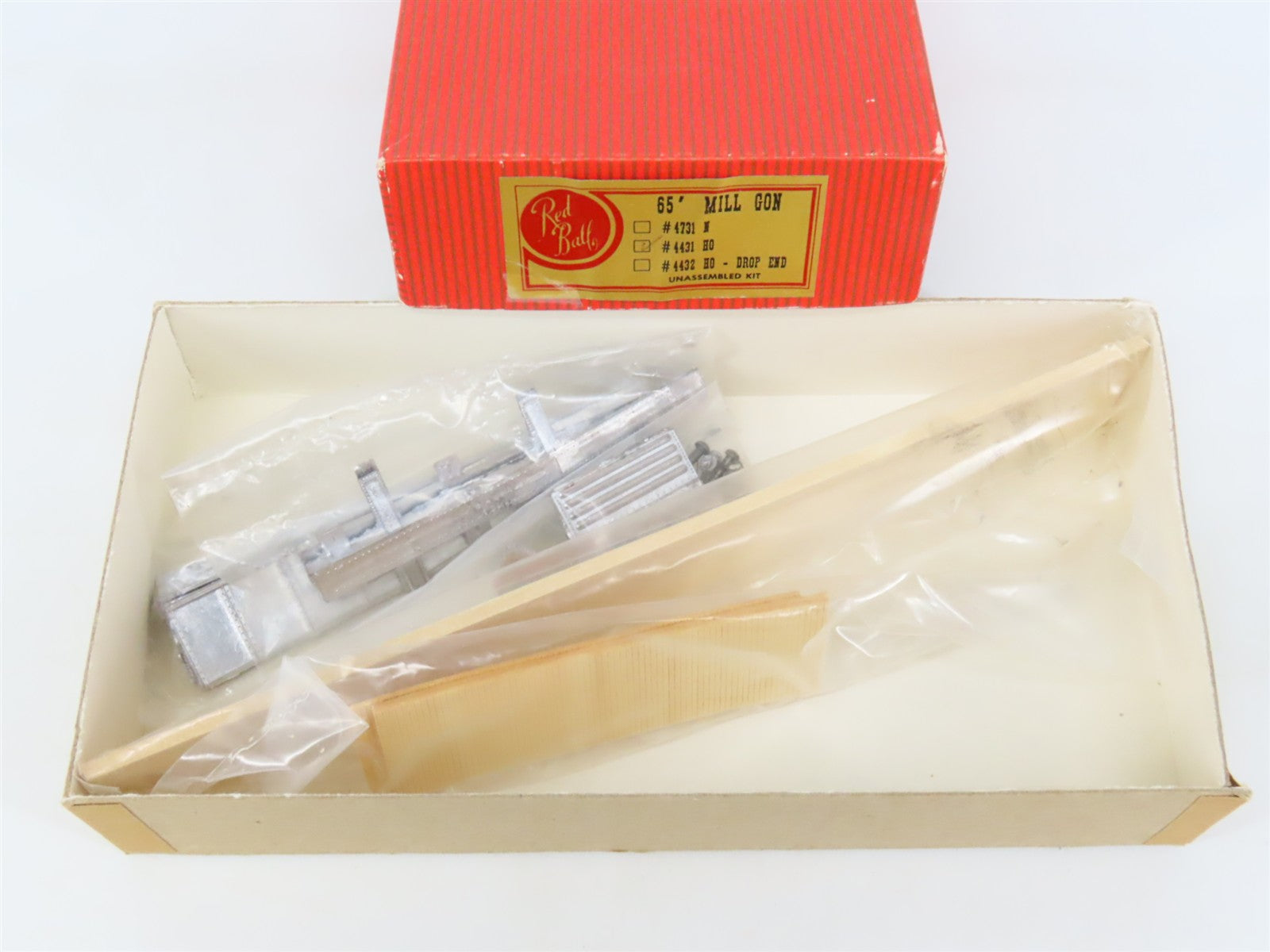 HO Scale REDBALL Kit #4431 Unpainted 65' Mill Gondola