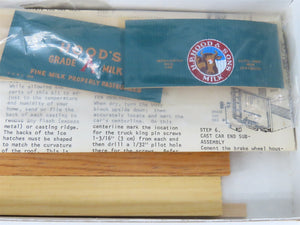 HO Scale REDBALL Kit #4580 GARE Hood's Grade A Milk Express Reefer #809