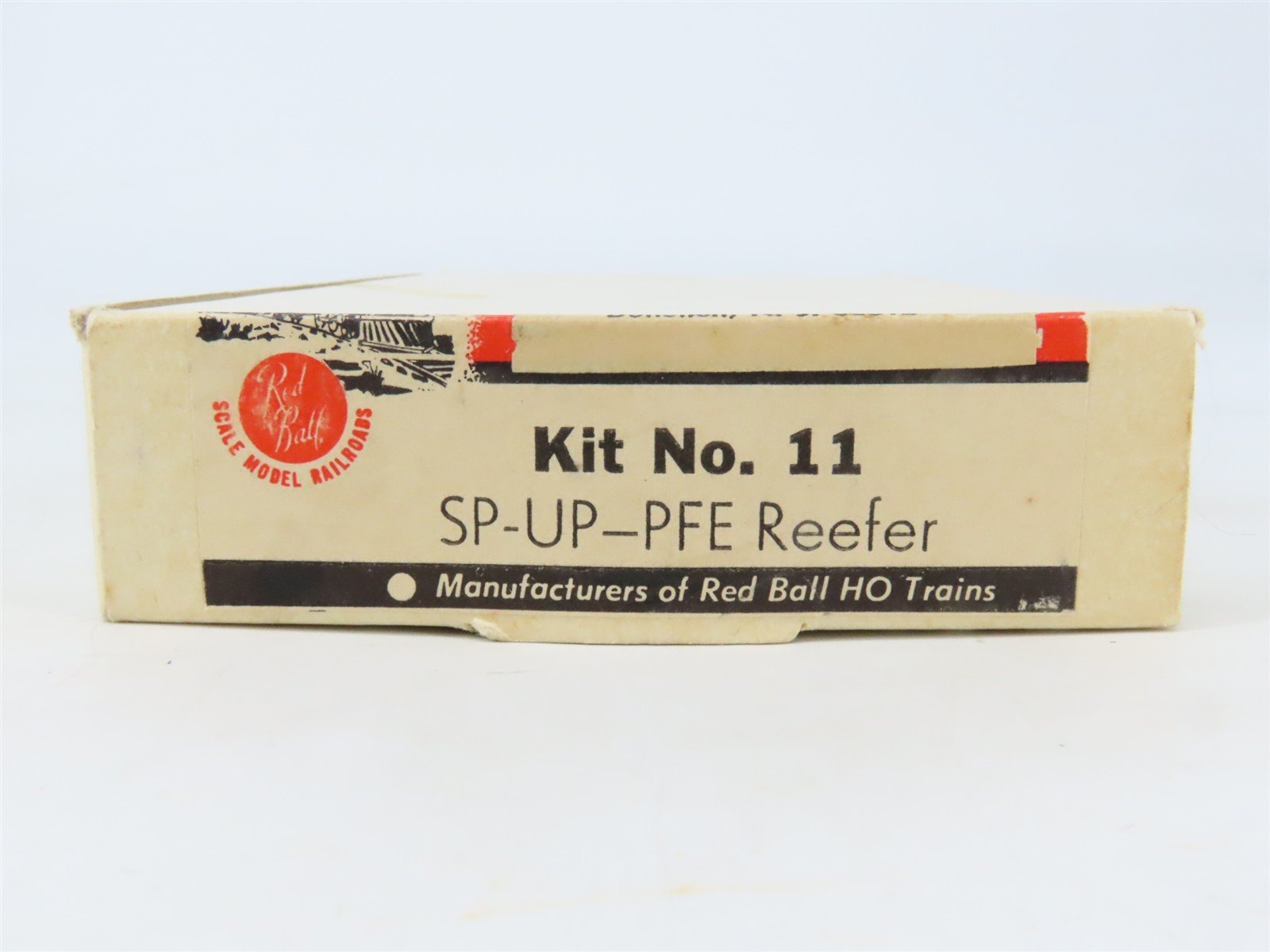 HO Scale REDBALL Kit No. 11 SP UP PFE Pacific Fruit Express Reefer #94358