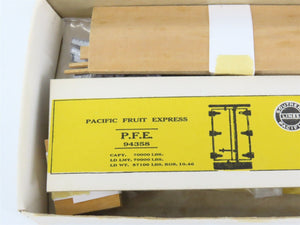 HO Scale REDBALL Kit No. 11 SP UP PFE Pacific Fruit Express Reefer #94358