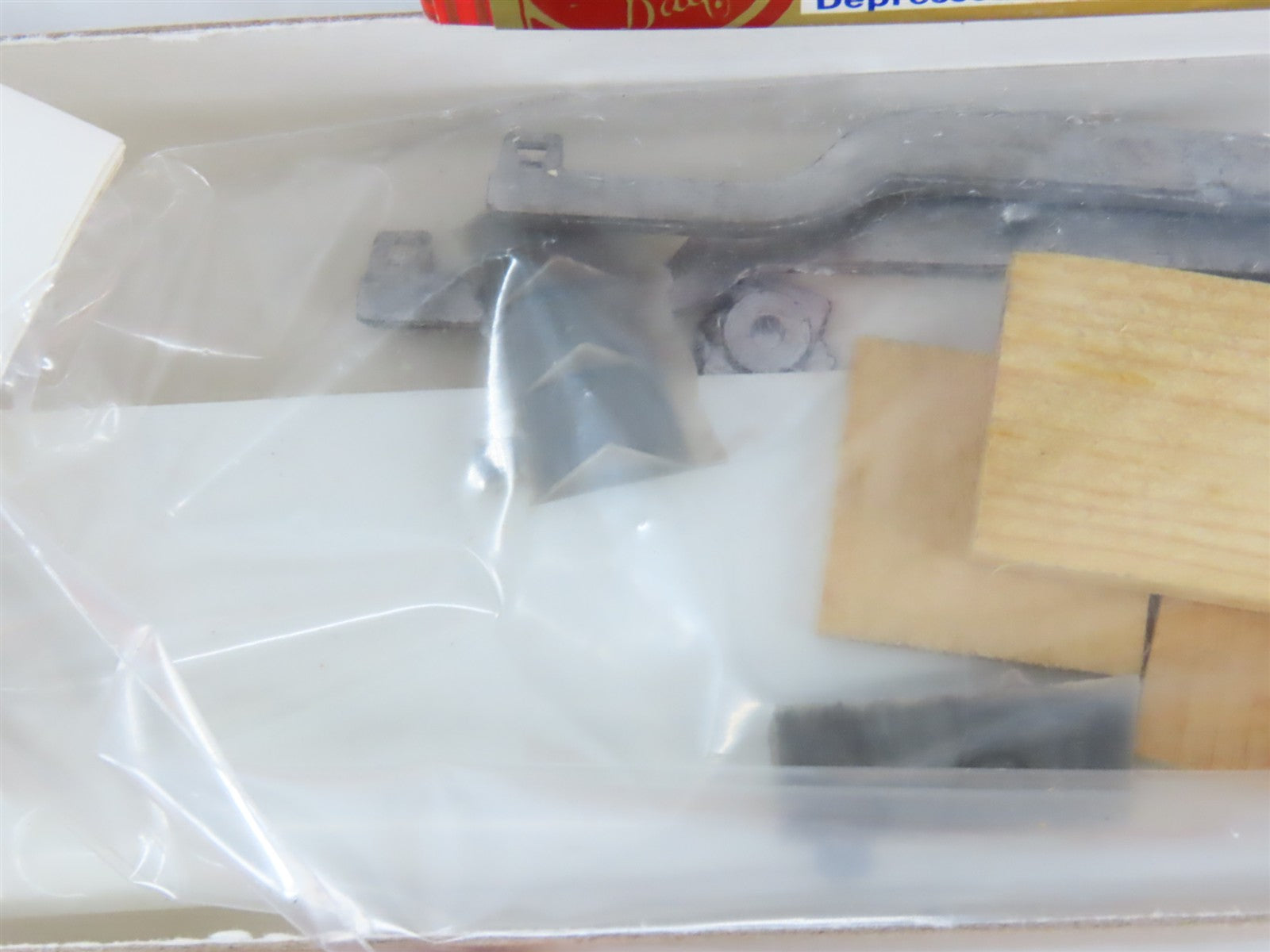 HO Scale REDBALL Kit 4329 Unpainted 36' Depressed Center Flat Car