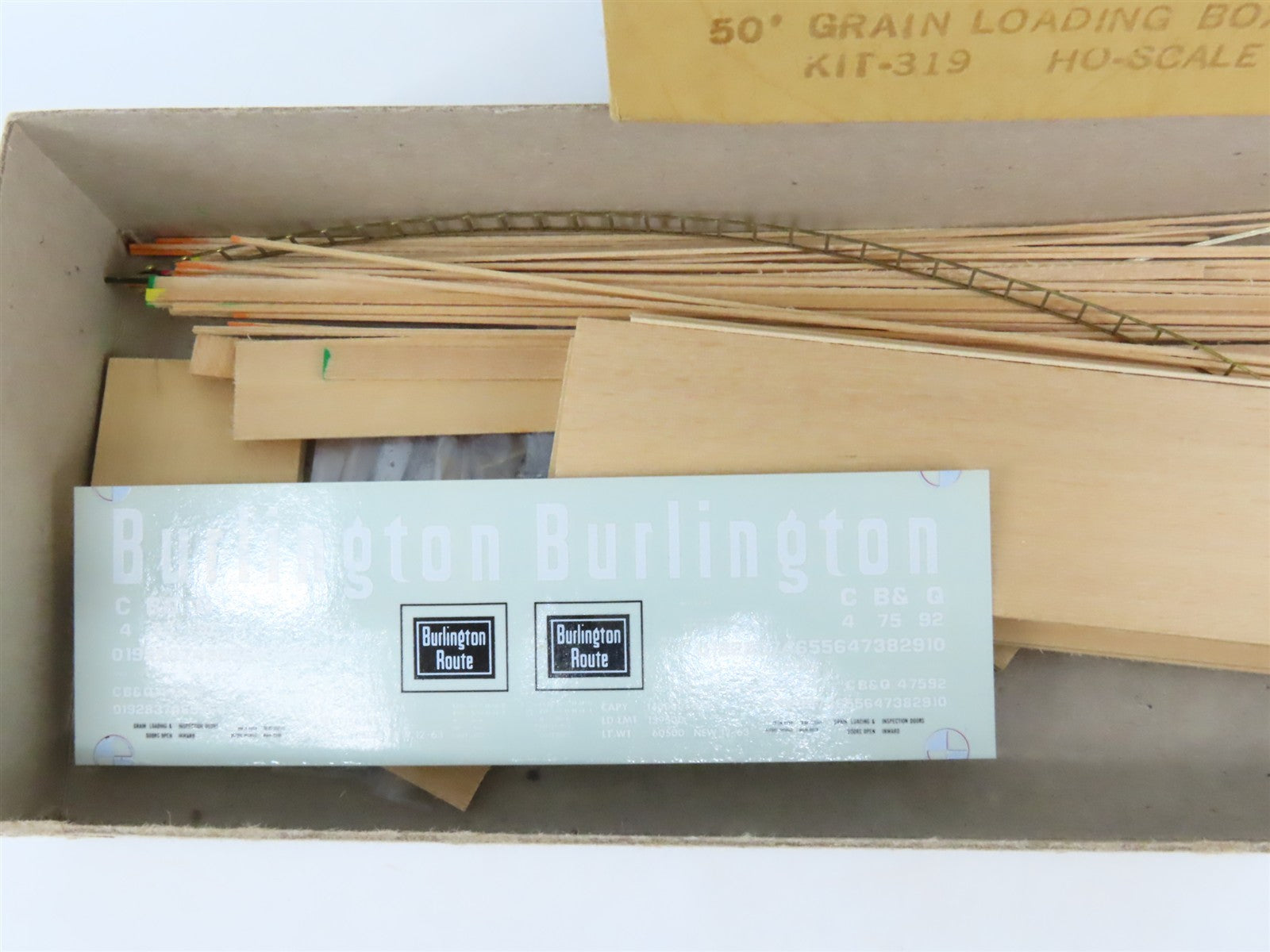 HO Gloor Craft Models Kit 319 CB&Q Burlington Route 50' Grain Loading Box Car