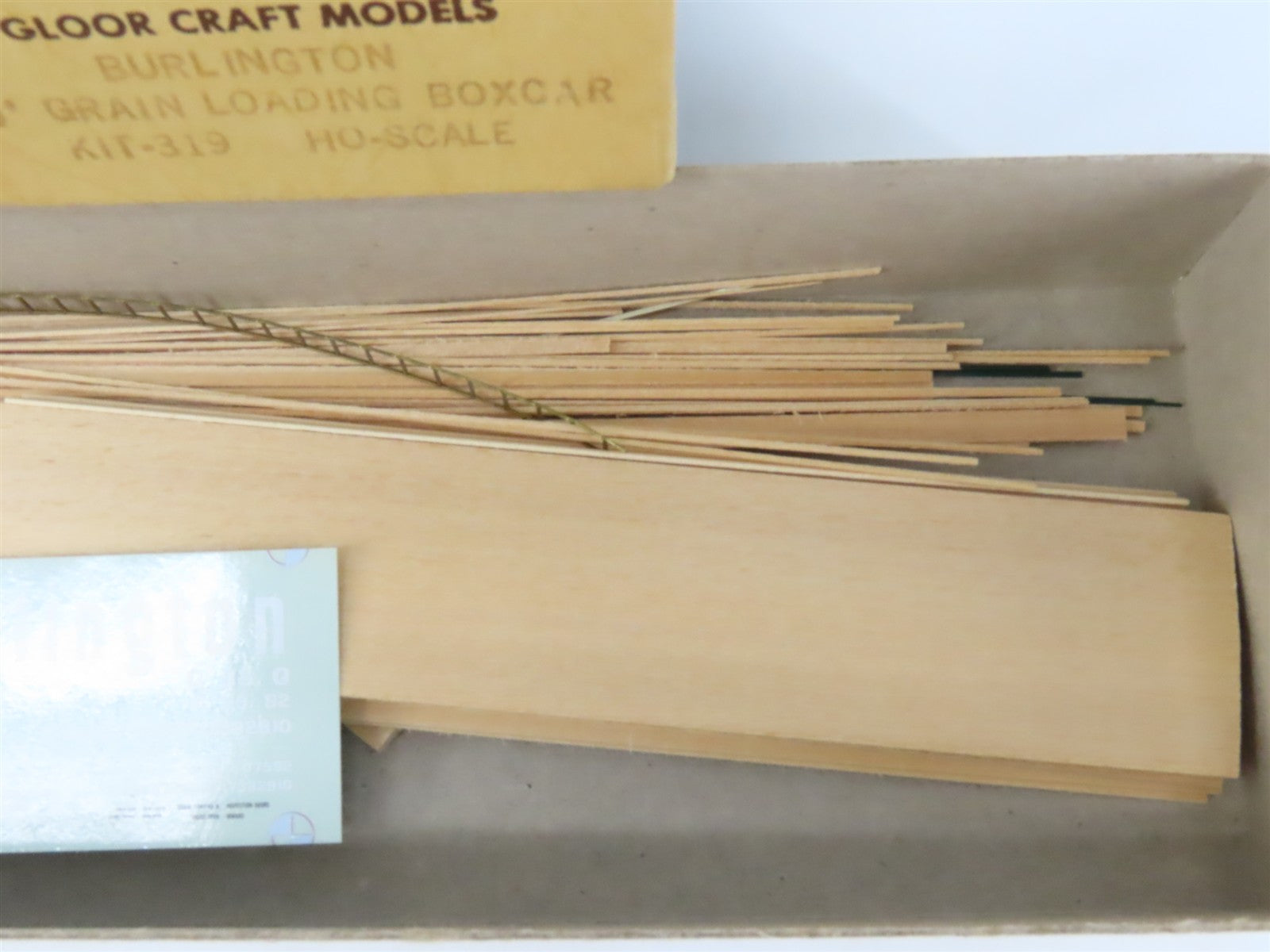 HO Gloor Craft Models Kit 319 CB&Q Burlington Route 50' Grain Loading Box Car